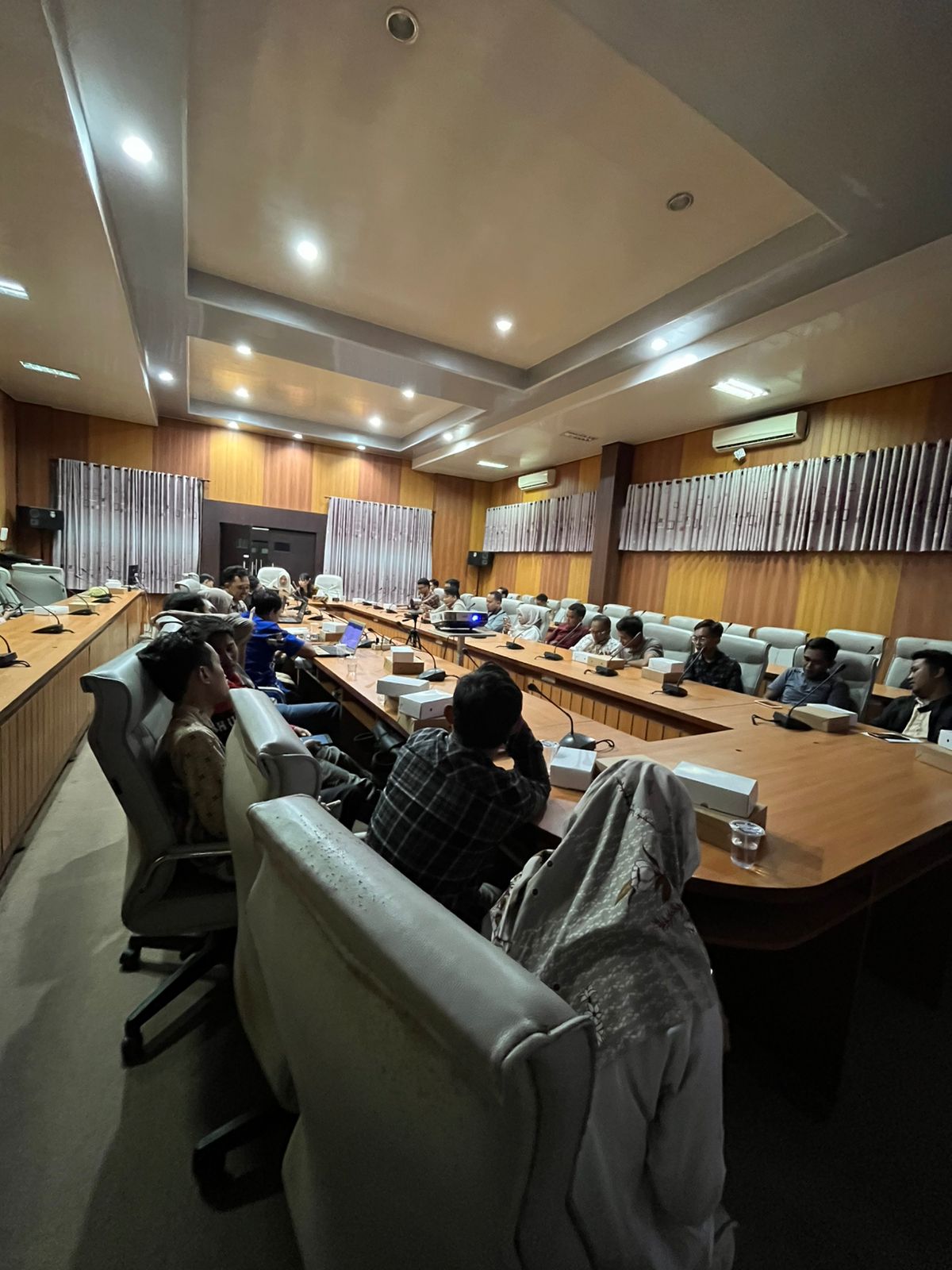 diskominfo-jember-gandeng-bpvp-banyuwangi-gelar-pelatihan-pembuatan-konten-visual-untuk-media-sosial-20251105