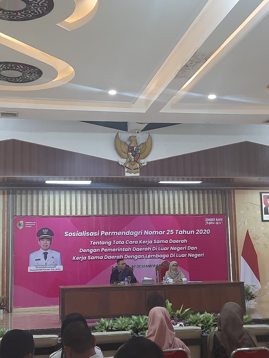 pemerintah-gelar-sosialisasi-permendagri-nomor-25-tahun-2020-tentang-tata-cara-kerja-sama-daerah-dengan-pihak-luar-negeri-20251210