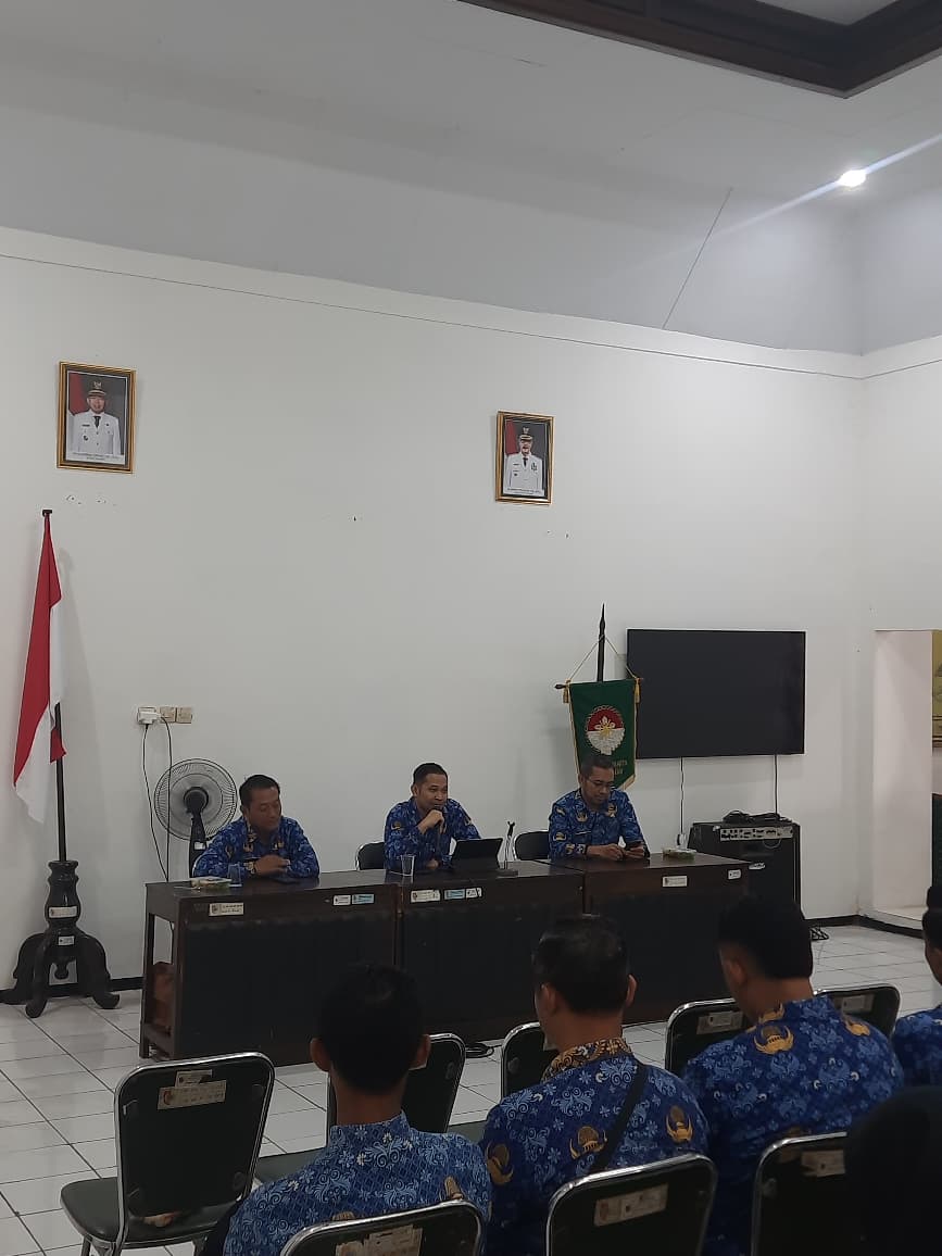 rapat-koordinasi-penganggaran-gaji-pppk-paruh-waktu-pemerintah-kabupaten-jember-20251217