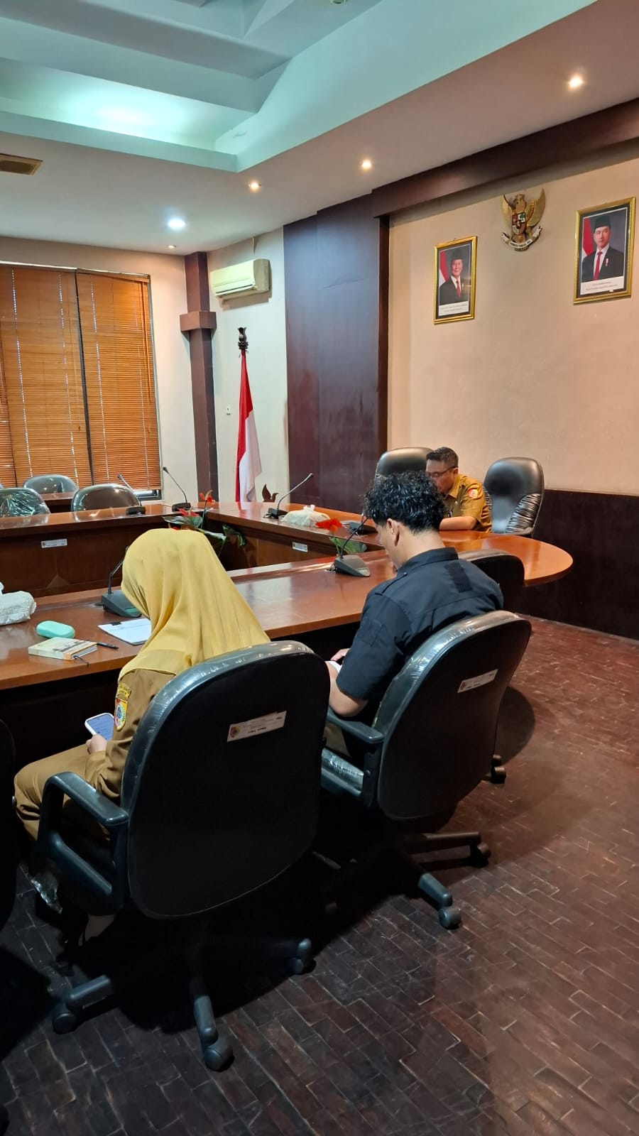 pemkab-jember-ikuti-rakor-pengendalian-inflasi-jelang-natal-dan-tahun-baru-20251222