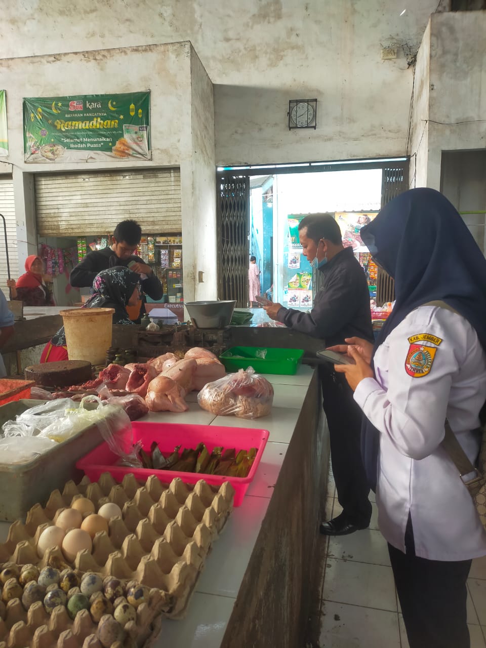 dibalik-kenaikan-dan-penurunan-harga-bapokting-stabilitas-tetap-terjaga-di-selasa-23-desember-2025-20251223