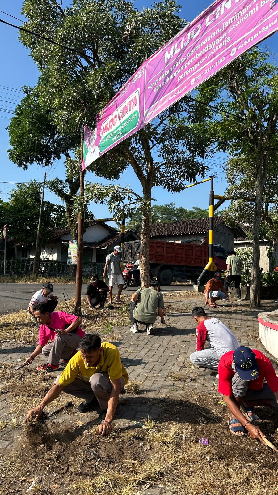lingkungan-bersih-pelayanan-maksimal-muspika-sukowono-gelar-korve-bersama-di-sukokerto-20260522