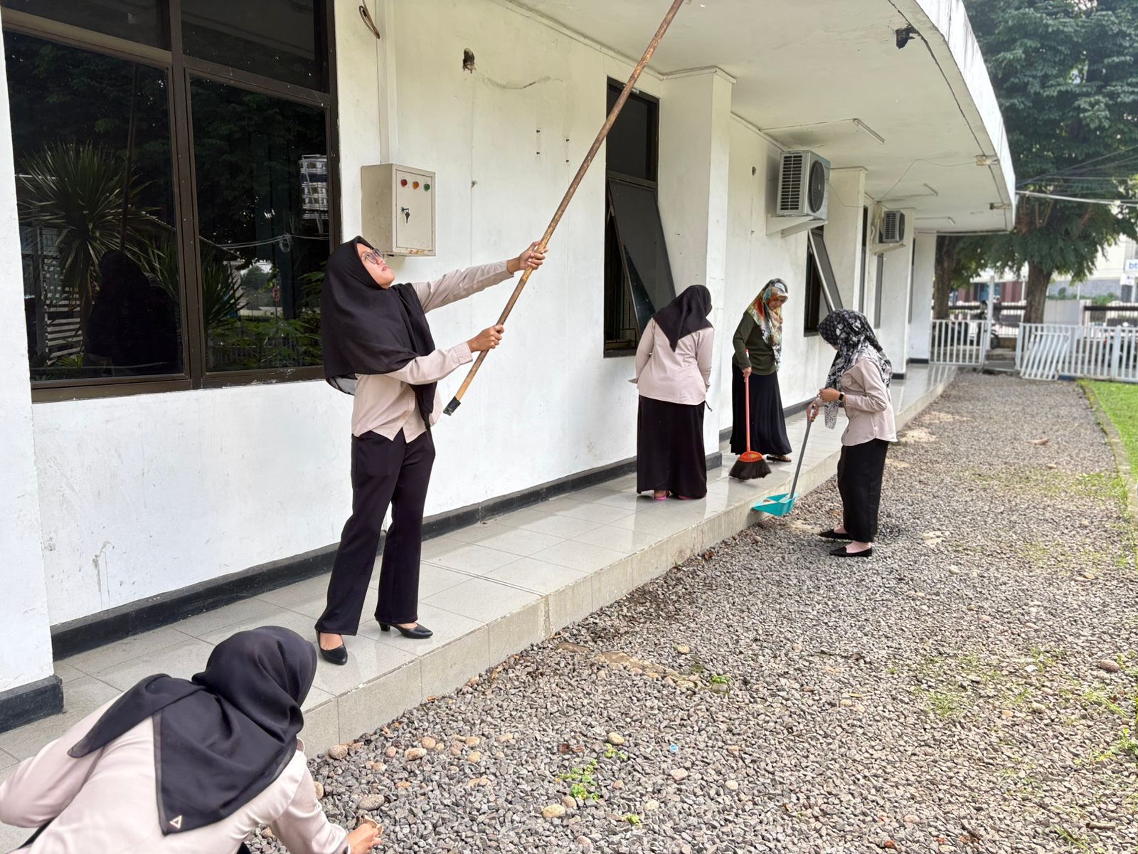 bpbj-jember-kompak-laksanakan-gerakan-indonesia-asri-20260523