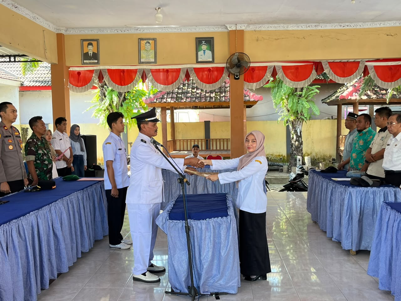 pelantikan-kaur-tu-dan-umum-pemdes-tempurejo-perkuat-kualitas-administrasi-dan-pelayanan-publik-20260611