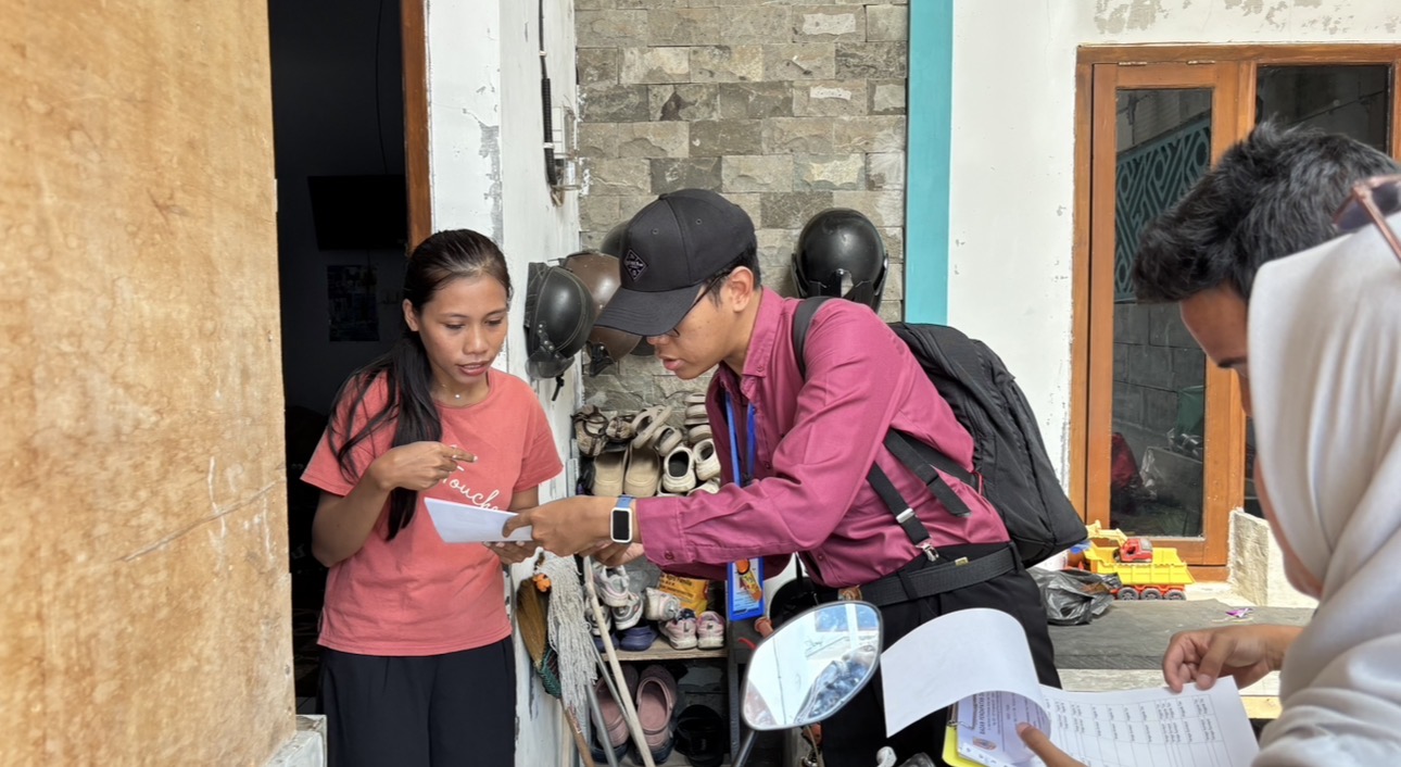 tenaga-surveyor-bapenda-jember-laksanakan-pemutakhiran-data-objek-pbb-p2-di-sejumlah-wilayah-20260617