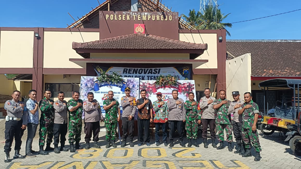 jalan-kaki-ke-mapolsek-tiga-pilar-tempurejo-perkuat-sinergitas-di-hut-ke-80-bhayangkara-20260703