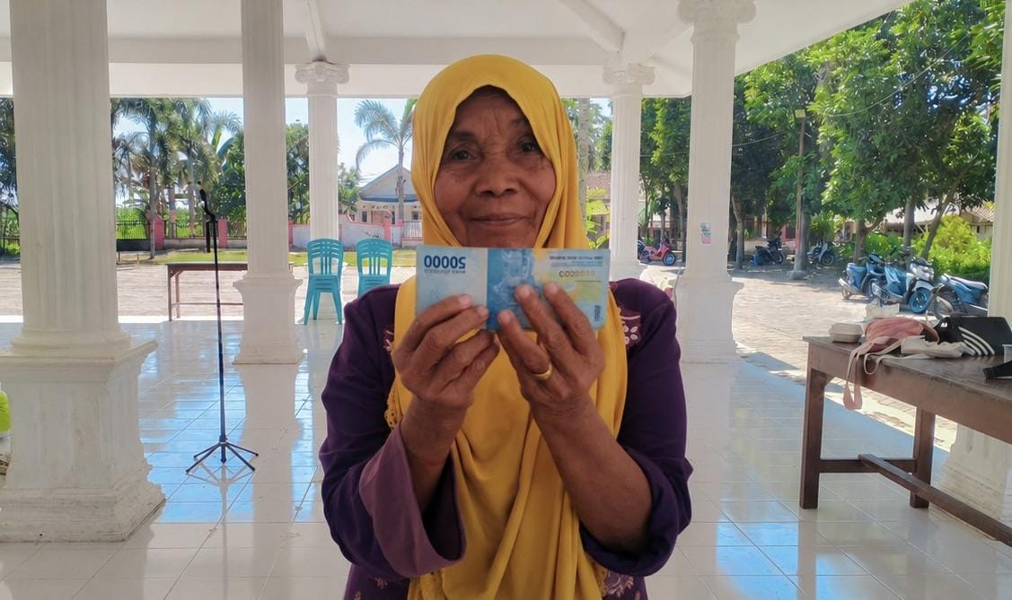 kecamatan-kawal-penyaluran-blt-dd-pastikan-bantuan-tepat-sasaran-bagi-30-kpm-di-desa-jenggawah-20260709