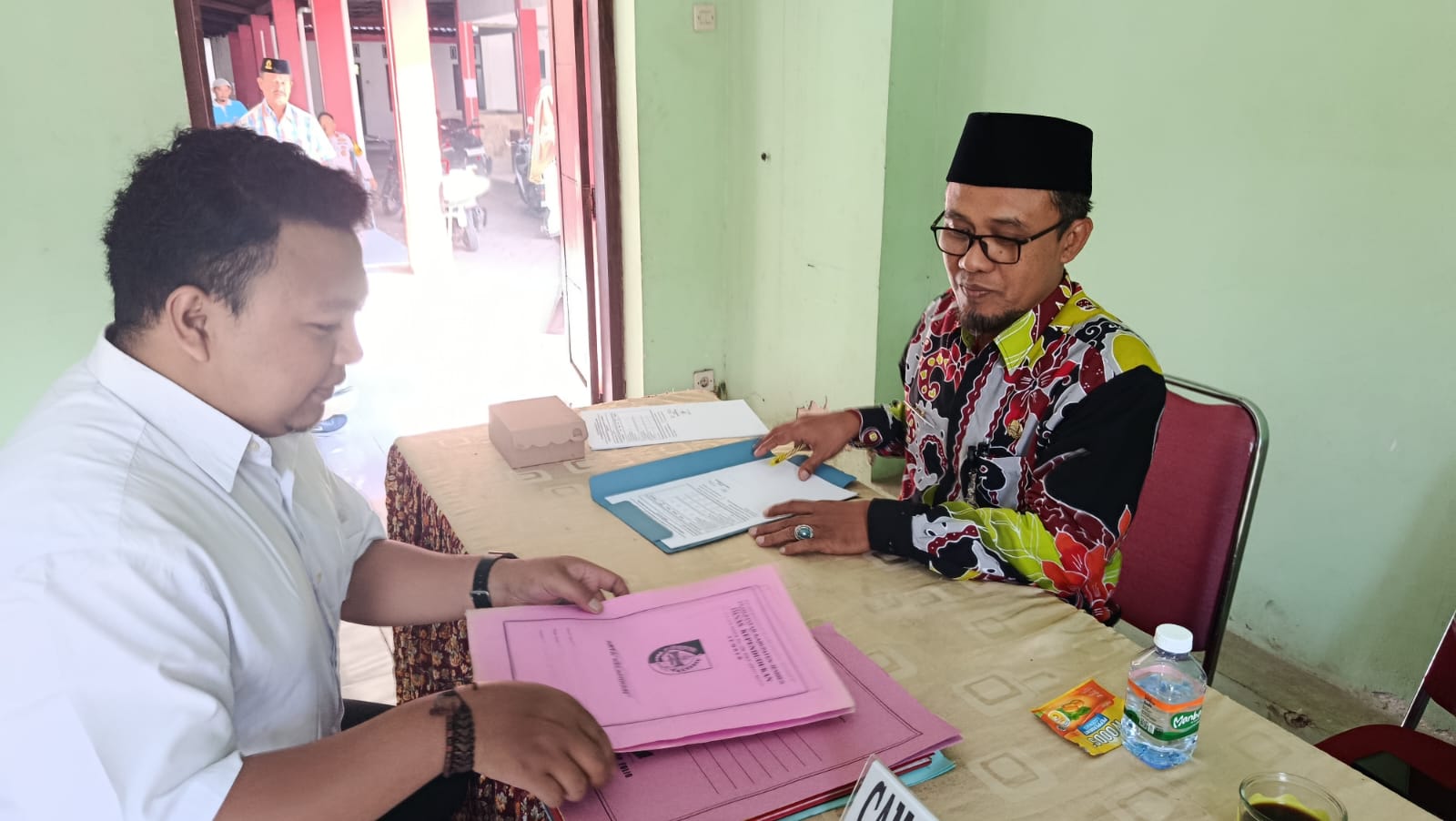verifikasi-berkas-calon-anggota-bpd-desa-sumberjambe-berlangsung-lancar-wujudkan-proses-seleksi-yang-transparan-20260709