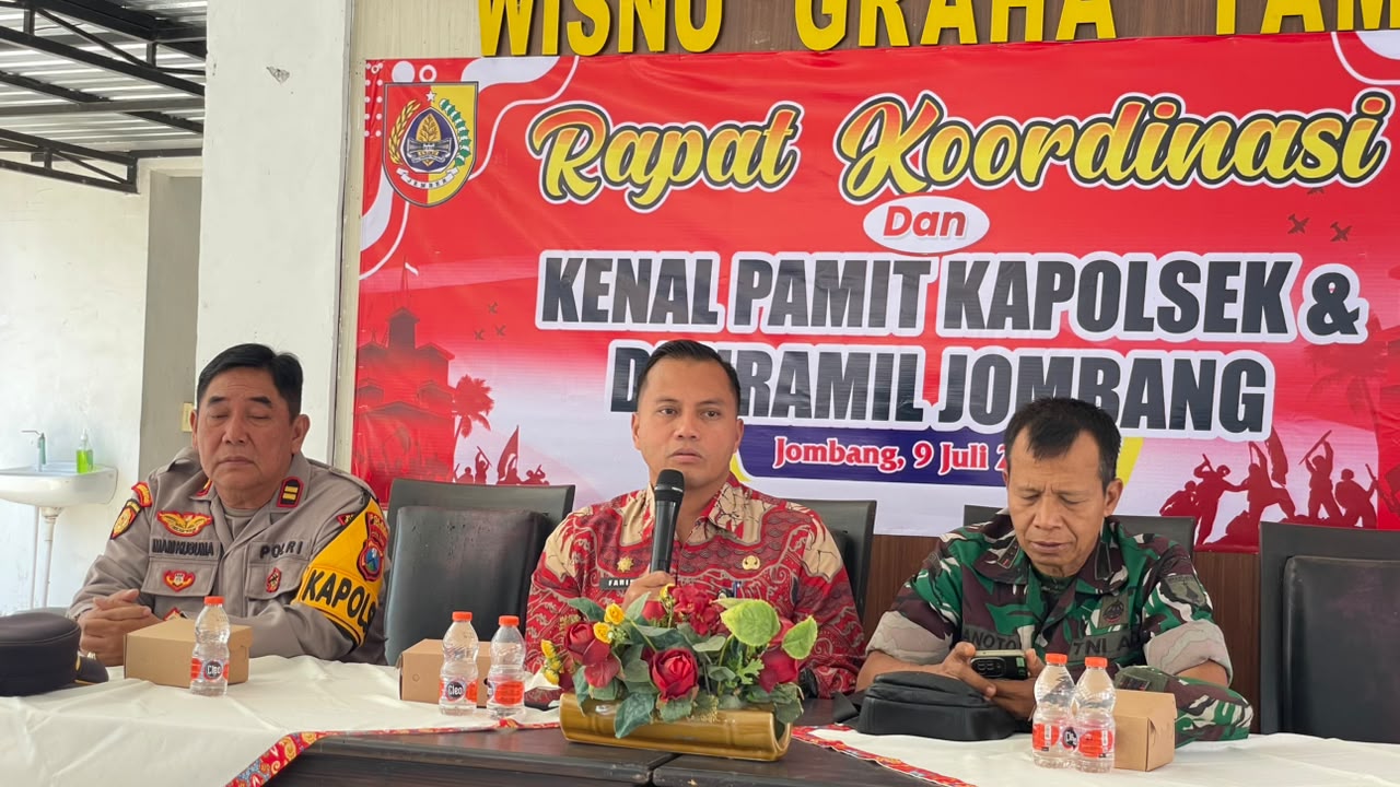 camat-jombang-tegaskan-sensus-ekonomi-tidak-terkait-kenaikan-pajak-dan-pencabutan-bansos-20260709