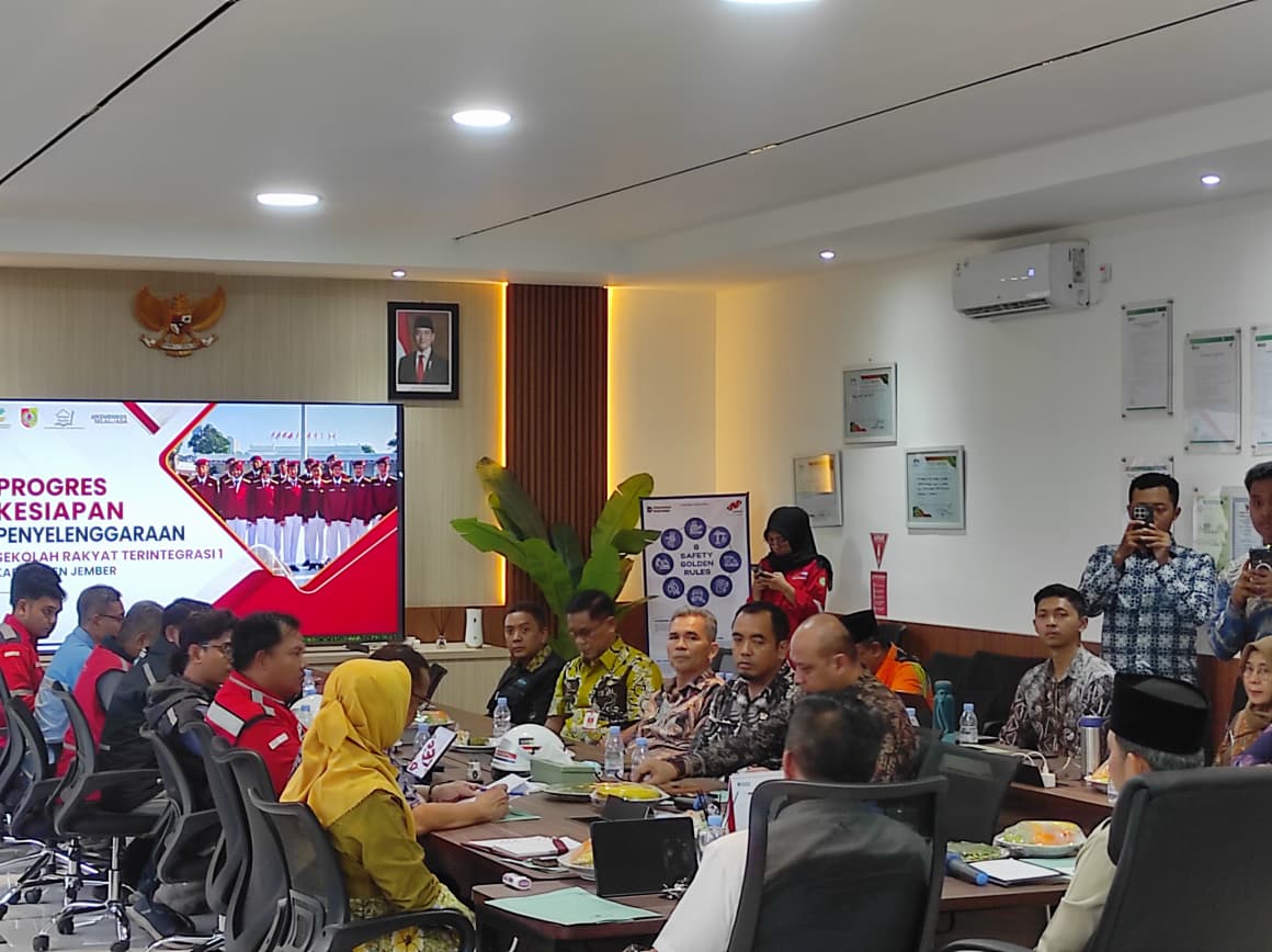 pemkab-jember-optimalkan-persiapan-sekolah-rakyat-melalui-rapat-tim-transisi-tahun-2026-20260710