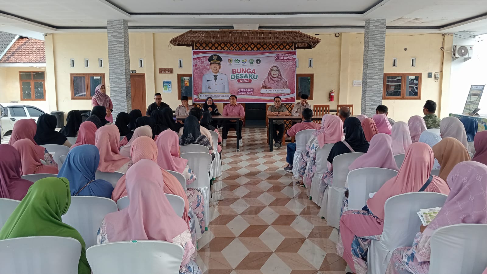 bunga-desaku-mini-di-rambipuji-berakhir-program-unggulan-bupati-jember-kian-masif-20260711