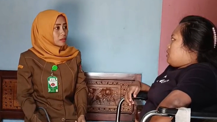duduk-di-kursi-roda-sejak-bayi-devi-kini-tak-lagi-khawatir-kehilangan-akses-layanan-kesehatan-20260713
