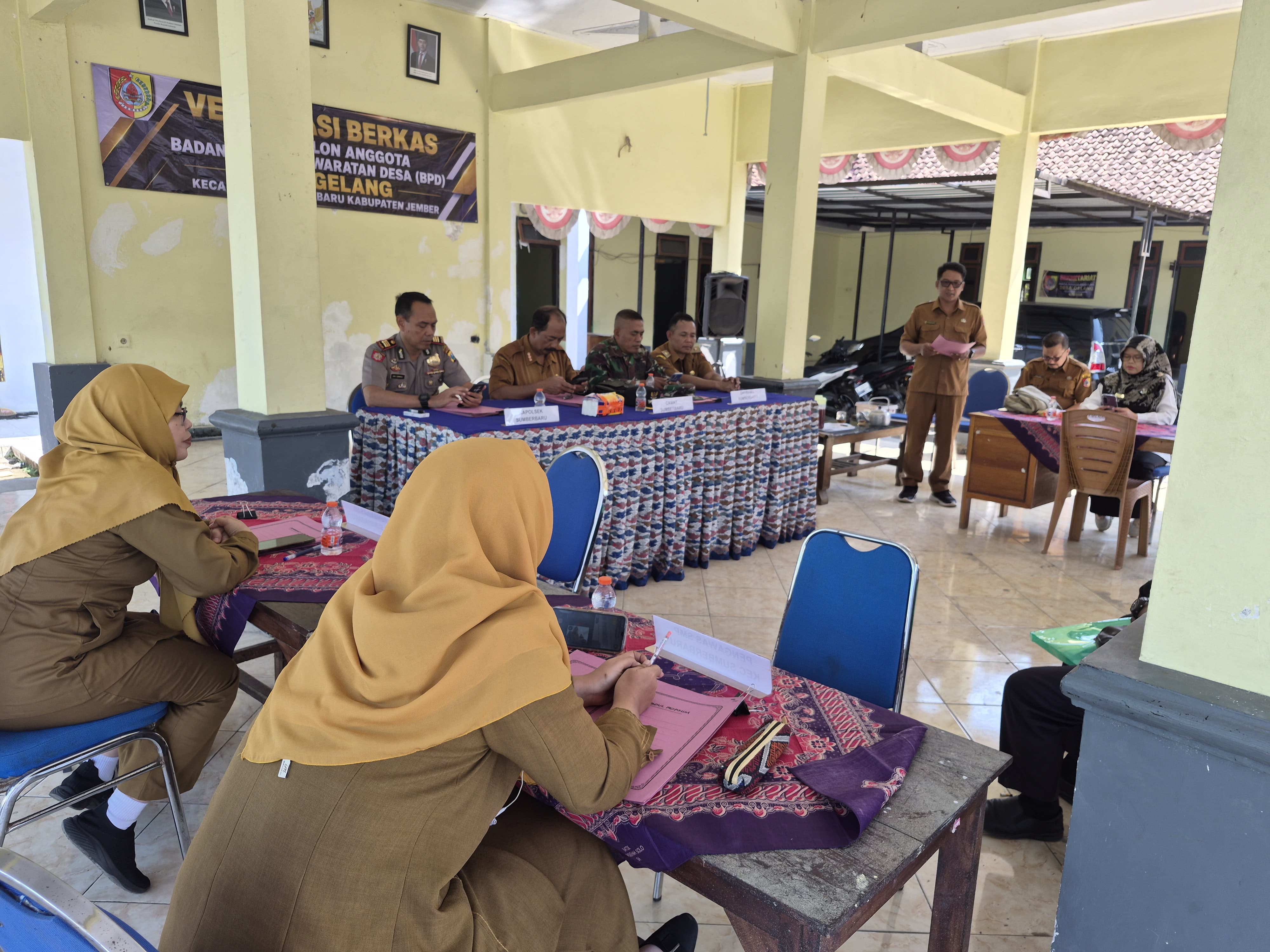 verifikasi-berkas-calon-anggota-bpd-gelang-berjalan-transparan-sembilan-pendaftar-siap-ikuti-tahapan-20260713