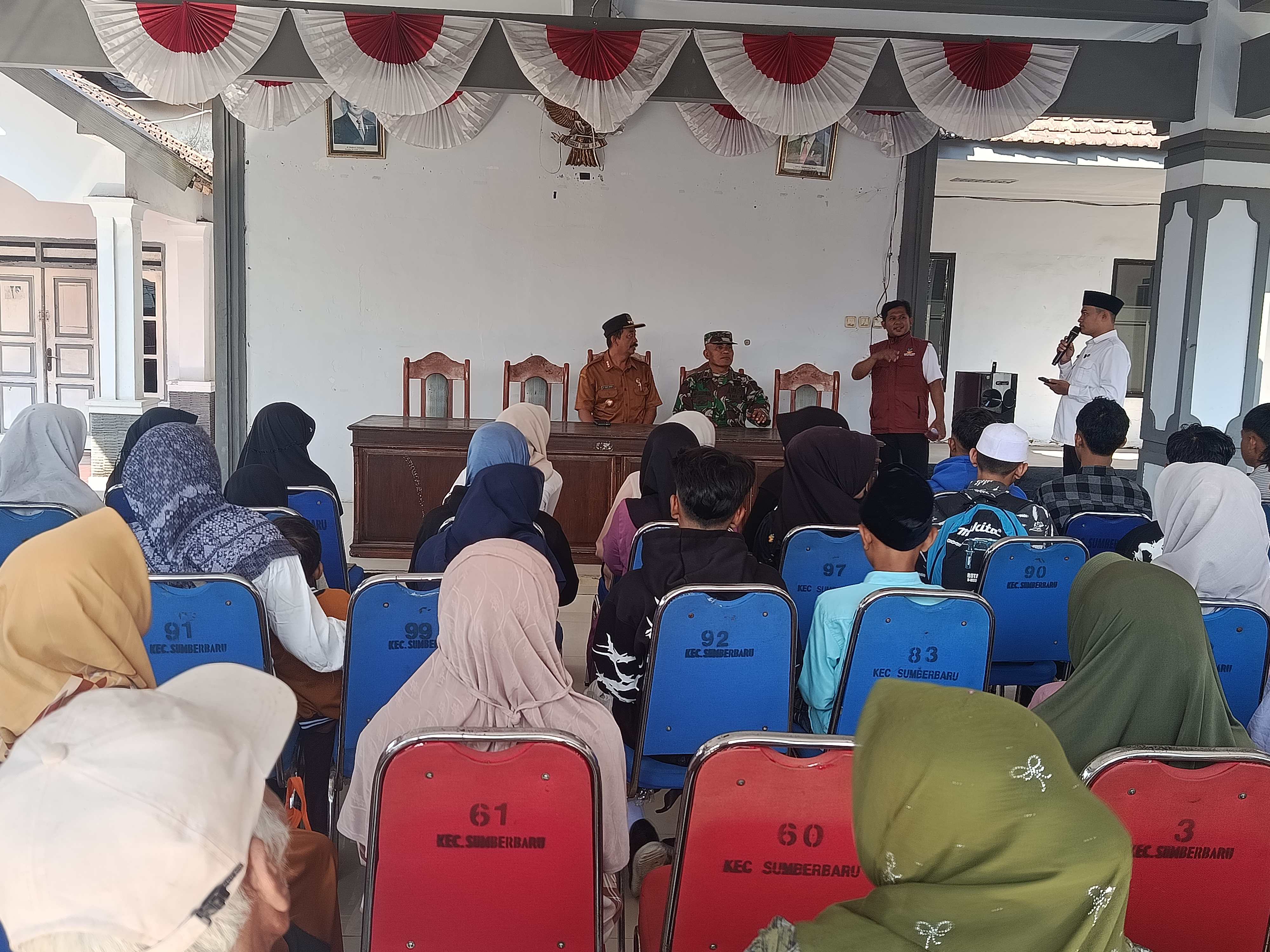 pemcam-sumberbaru-lepas-34-calon-siswa-sekolah-rakyat-putus-rantai-kemiskinan-ekstrem-20260713