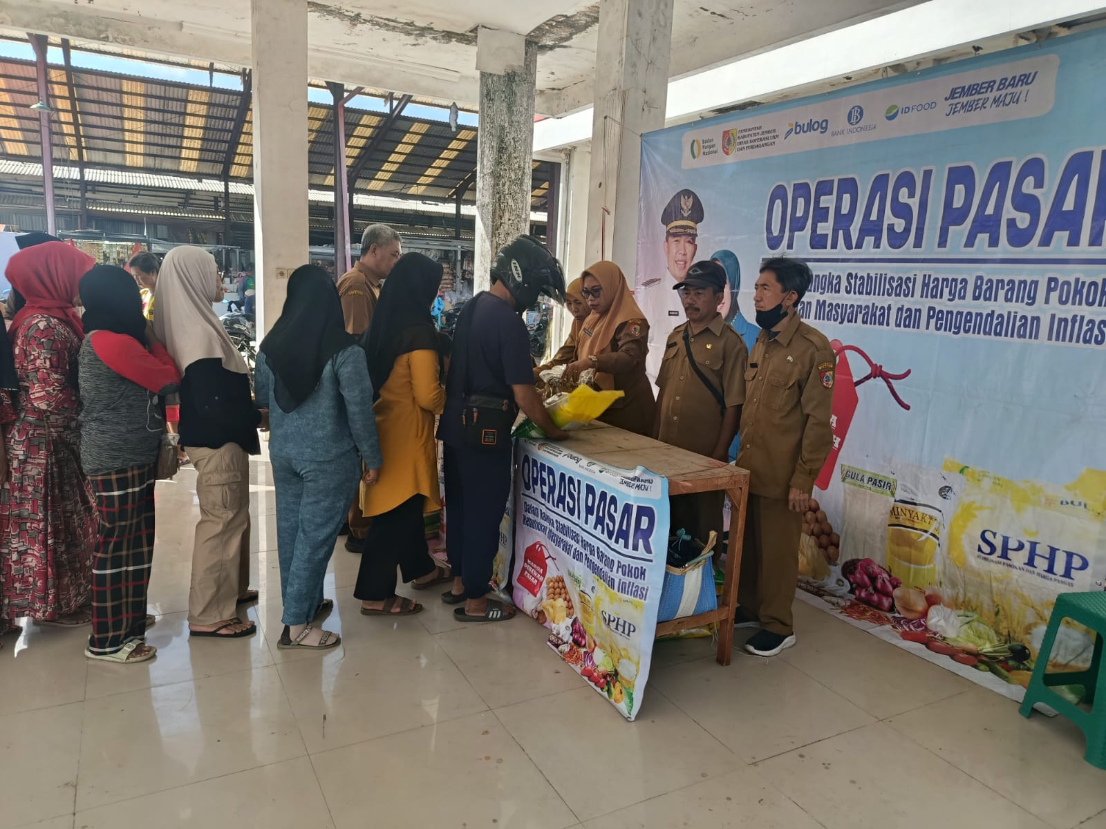 operasi-pasar-gebang-kini-digelar-bergantian-dengan-pasar-wirolegi-antusiasme-warga-meningkat-tajam-20260721