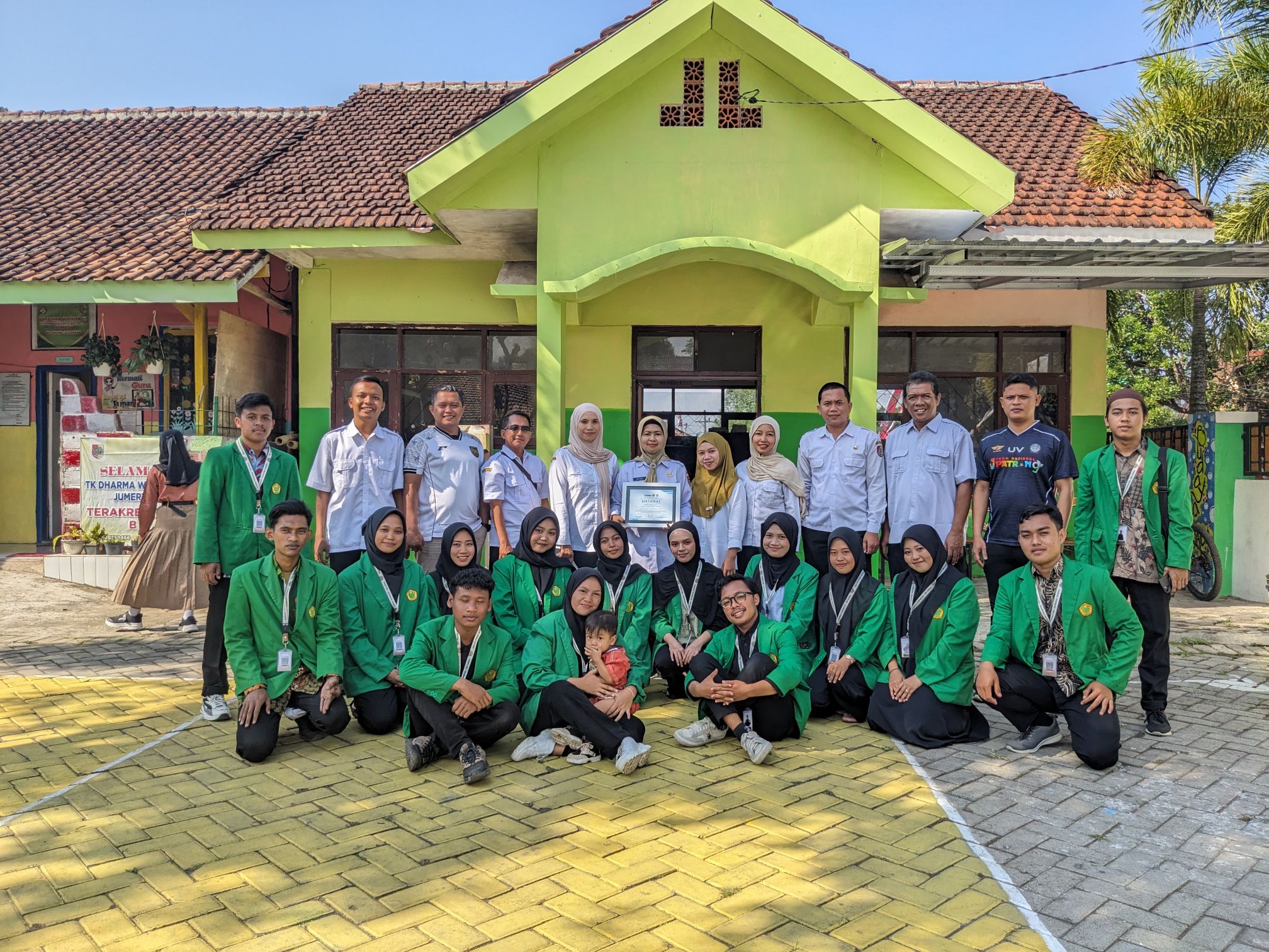 jejak-edukasi-kkn-uij-di-jumerto-tanamkan-budaya-pilah-sampah-ke-siswa-sejak-dini-20260808