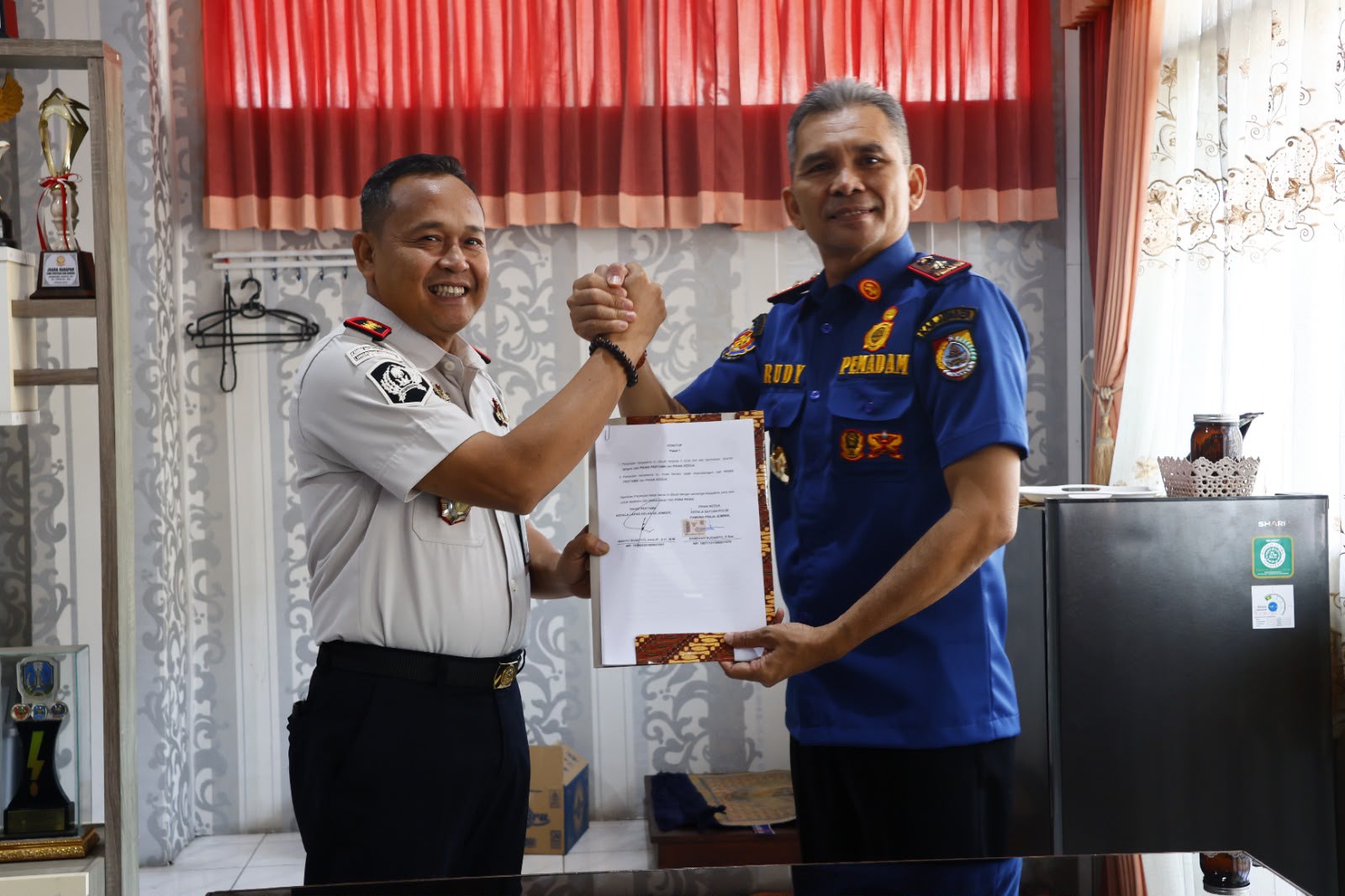lapas-kelas-iia-jember-dan-satpol-pp-perkuat-kerja-sama-pencegahan-dan-penanggulangan-kebakaran-20260812
