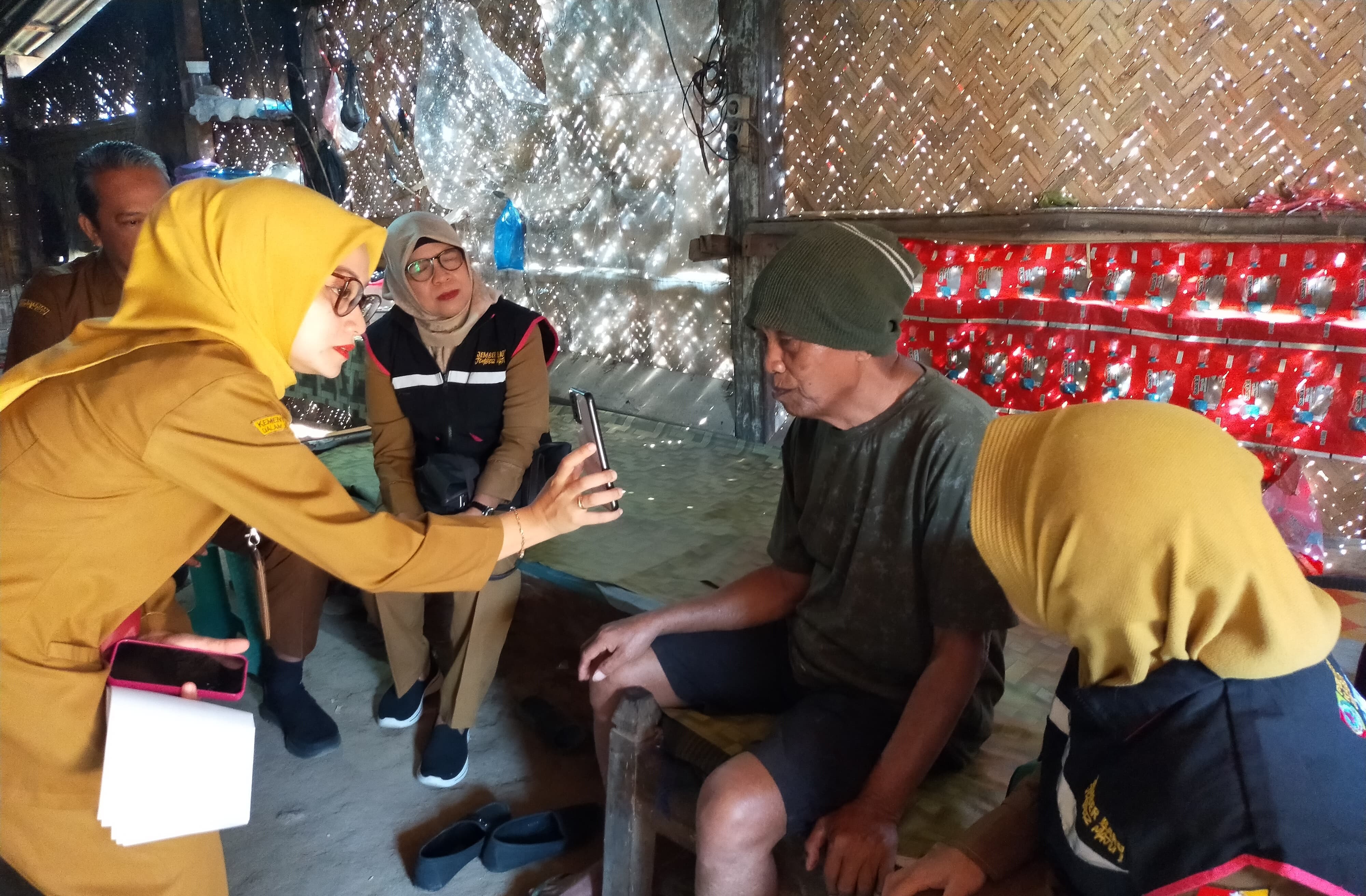 perkuat-sinergi-home-care-muspika-jelbuk-pastikan-pemantauan-lansia-secara-berkelanjutan-20260813