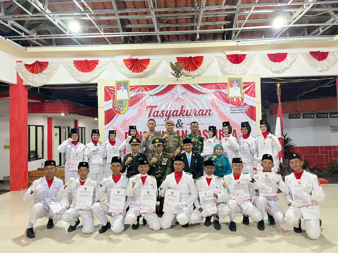 pengukuhan-paskibra-kecamatan-tempurejo-persiapkan-tugas-pengibaran-bendera-hut-ke-81-kemerdekaan-ri-20260817