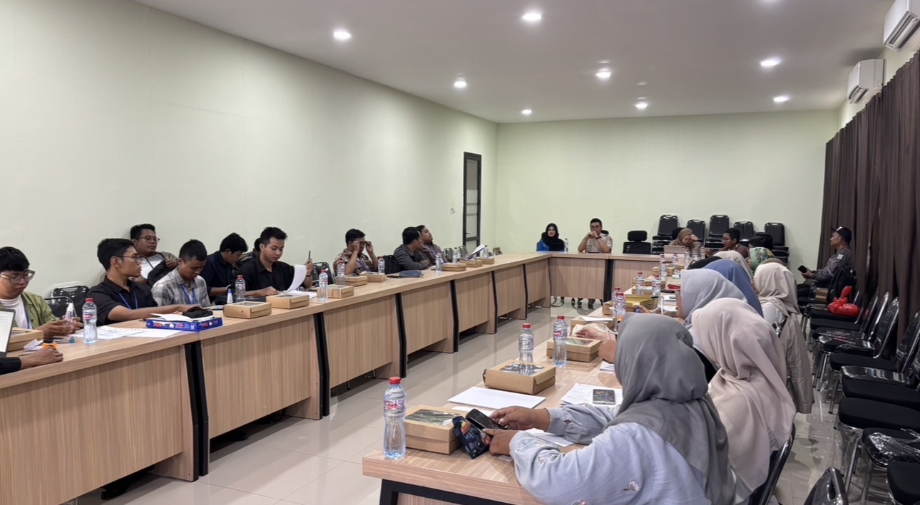 jelang-akhir-masa-kontrak-bapenda-jember-kembali-evaluasi-31-tenaga-surveyor-20260819