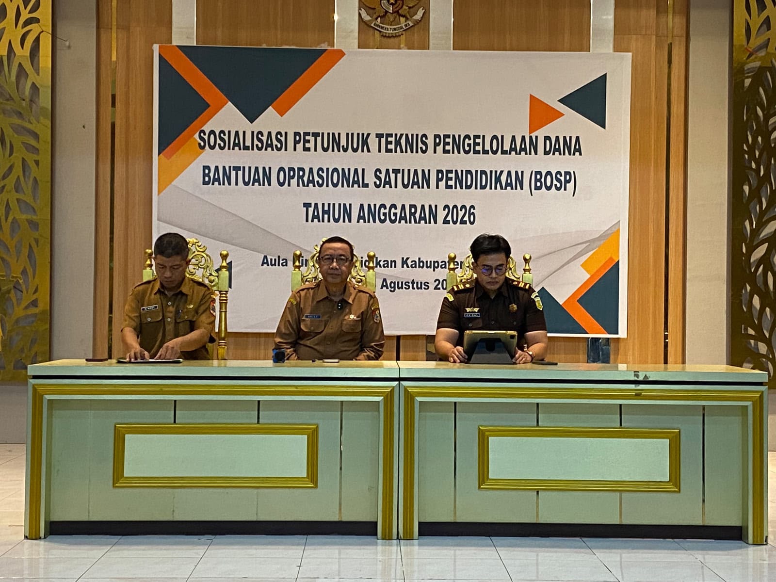 dispendik-jember-sosialisasikan-jukni-pengelolaan-bosp-2026-dorong-penggunaan-dana-sesuai-kebutuhan-sekolah-20260820