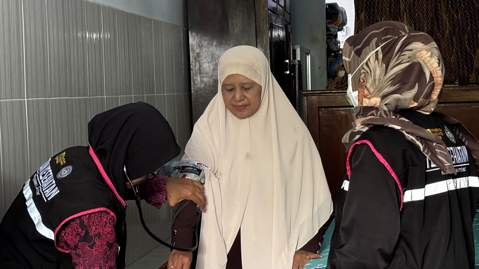 home-care-kaliwates-hadir-dari-rumah-ke-rumah-pastikan-kelompok-rentan-mendapat-perhatian-20260820