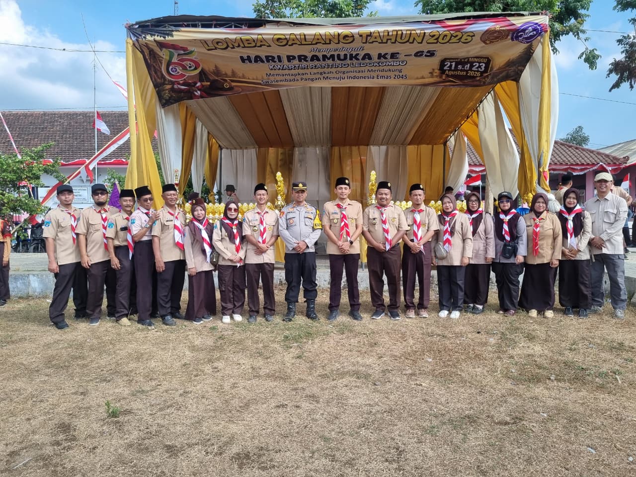 lomba-galang-meriahkan-hari-jadi-pramuka-di-ledokombo-camat-tekankan-pembentukan-karakter-generasi-muda-20260822
