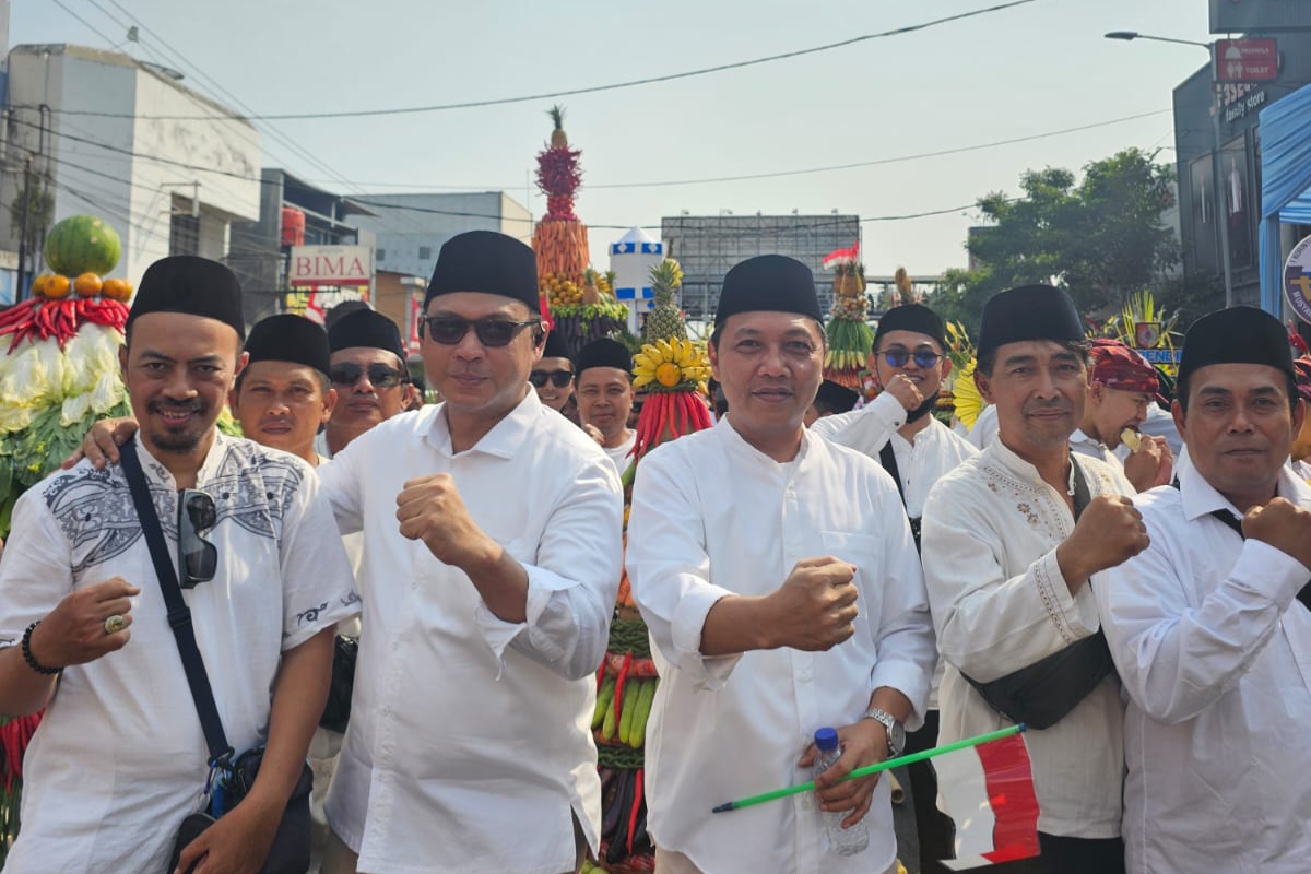 bkpsdm-jember-ikut-semarakkan-ancak-agung-dan-sholawatan-peringati-maulid-nabi-dan-hut-ke-81-ri-20260823