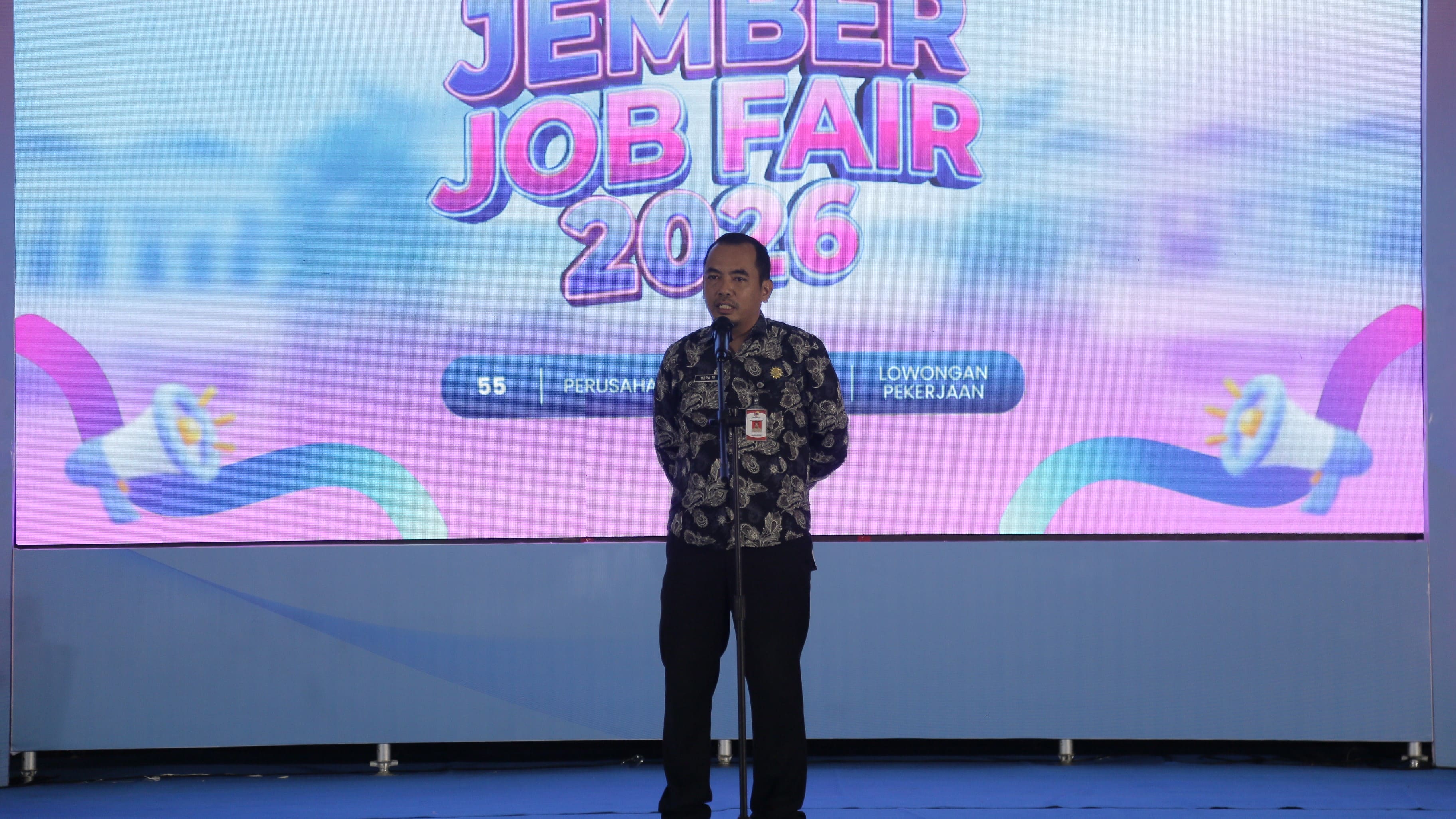 jember-job-fair-2026-resmi-dibuka-59-perusahaan-hadirkan-2847-lowongan-kerja-bagi-masyarakat-jember-20260827