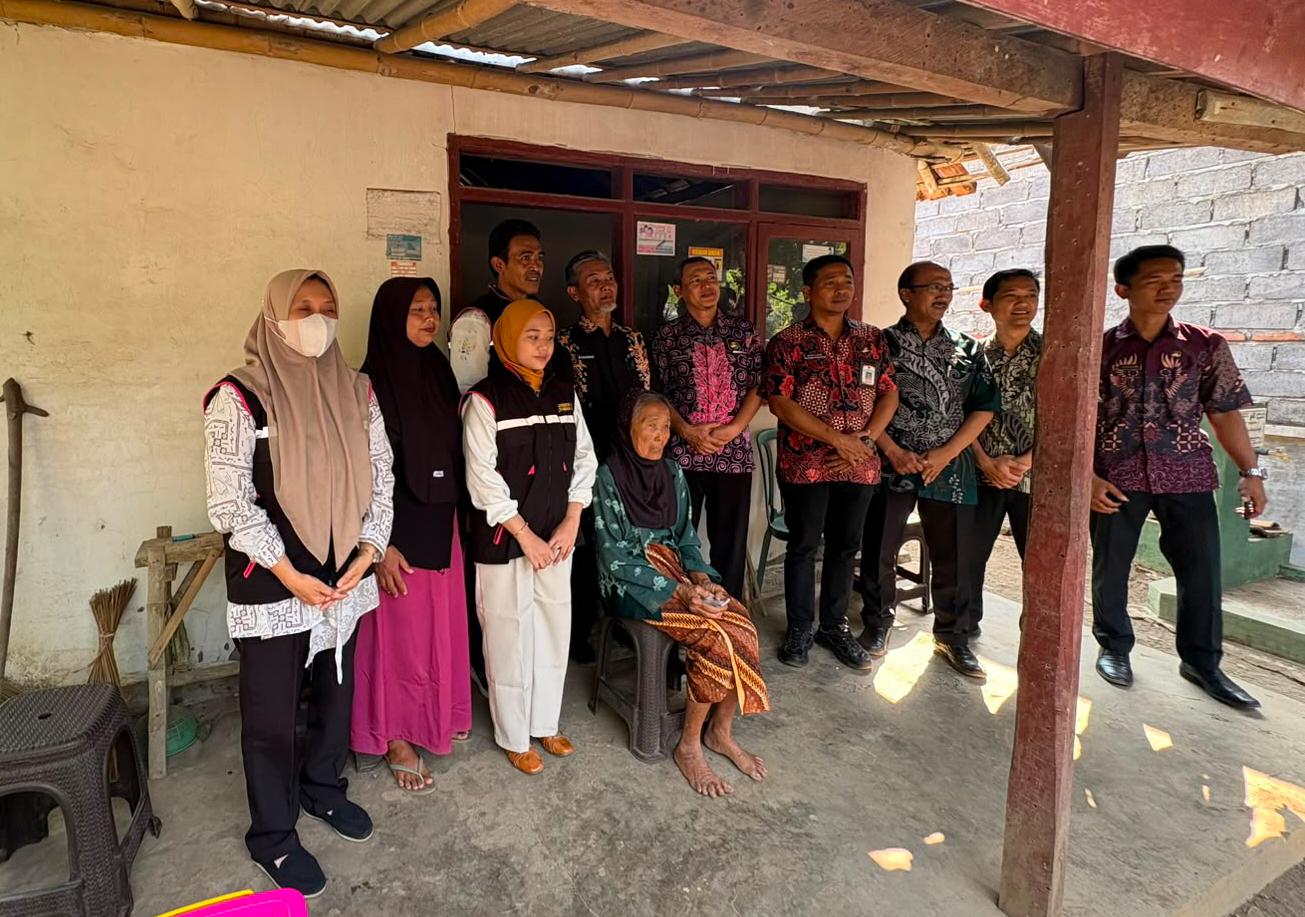tim-homecare-puskesmas-gumukmas-sudah-tindaklanjuti-350-sasaran-pelayanan-langsung-ke-rumah-warga-20260828