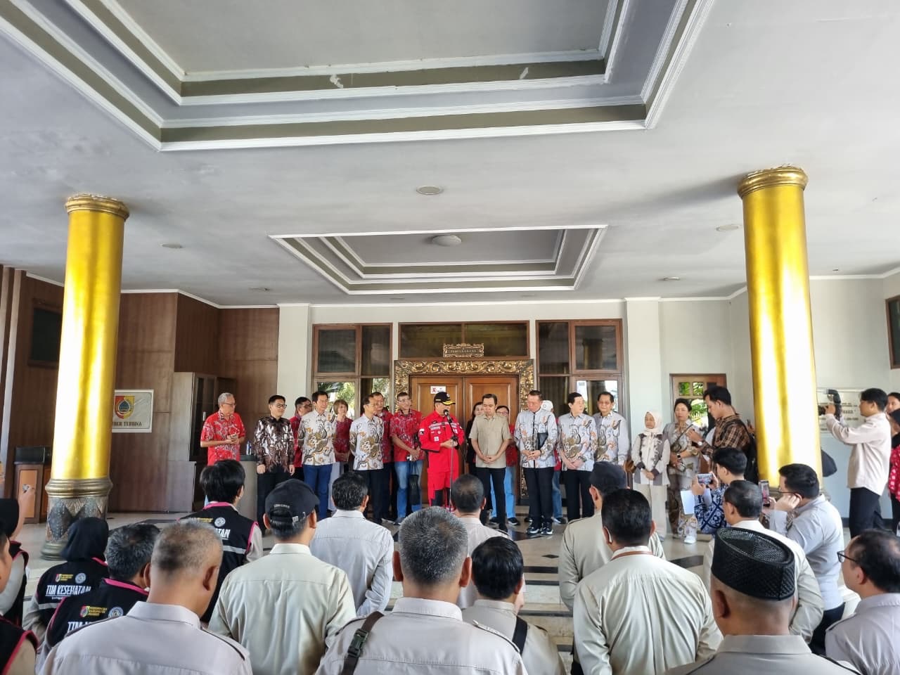 bupati-jember-lepas-perangkat-daerah-pengampu-homecare-perkuat-pelayanan-kesehatan-hingga-ke-masyarakat-20260829