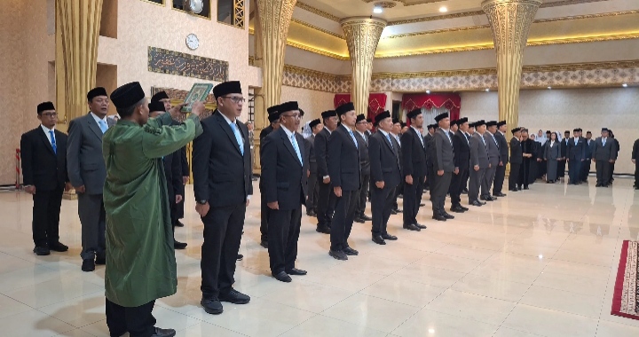 pelantikan-pejabat-baru-bupati-jember-dorong-percepatan-kinerja-pemerintahan-20260830