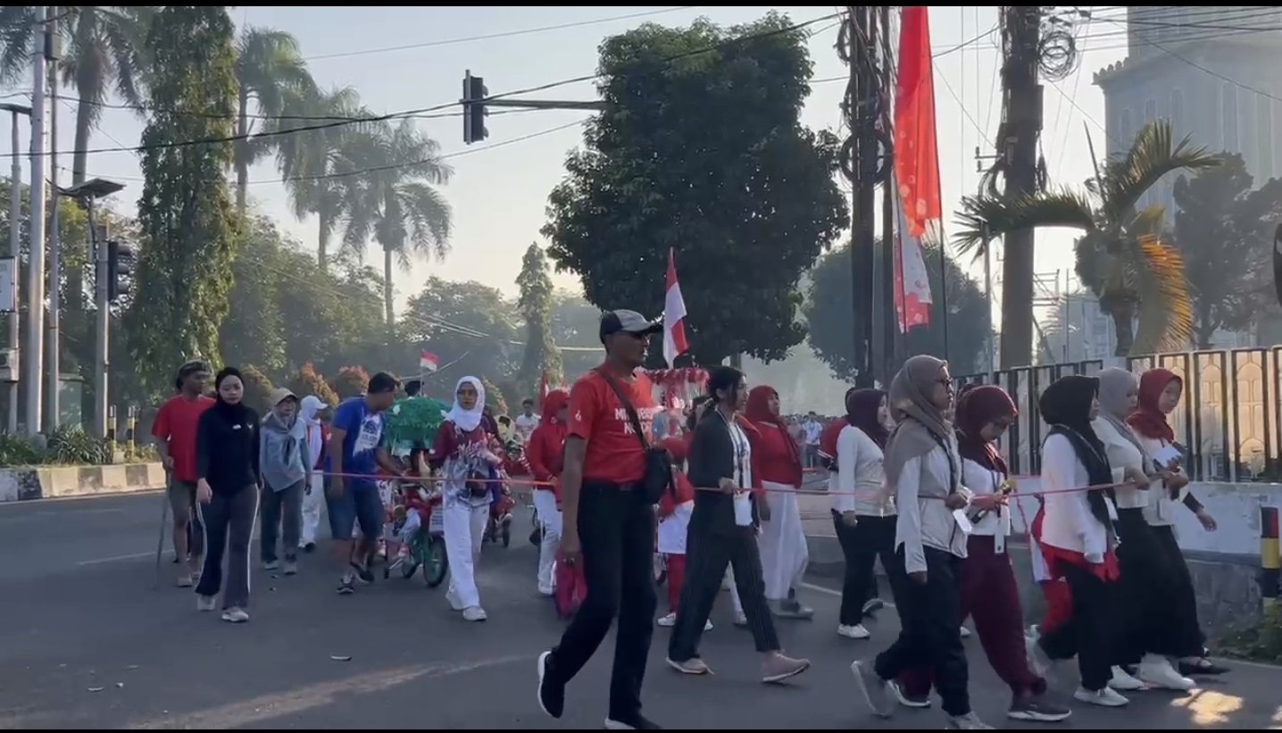 semarak-jalan-sehat-rw-08-condro-guyub-warga-sehat-bersama-umkm-ikut-bergeliat-20260901