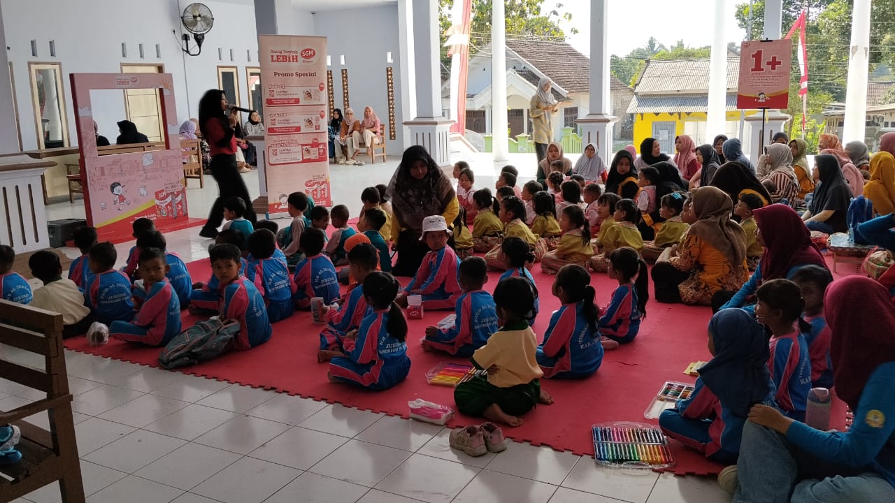 70-siswa-paud-dan-tkra-adu-kreativitas-dalam-lomba-mewarnai-di-dukuhmencek-20260901