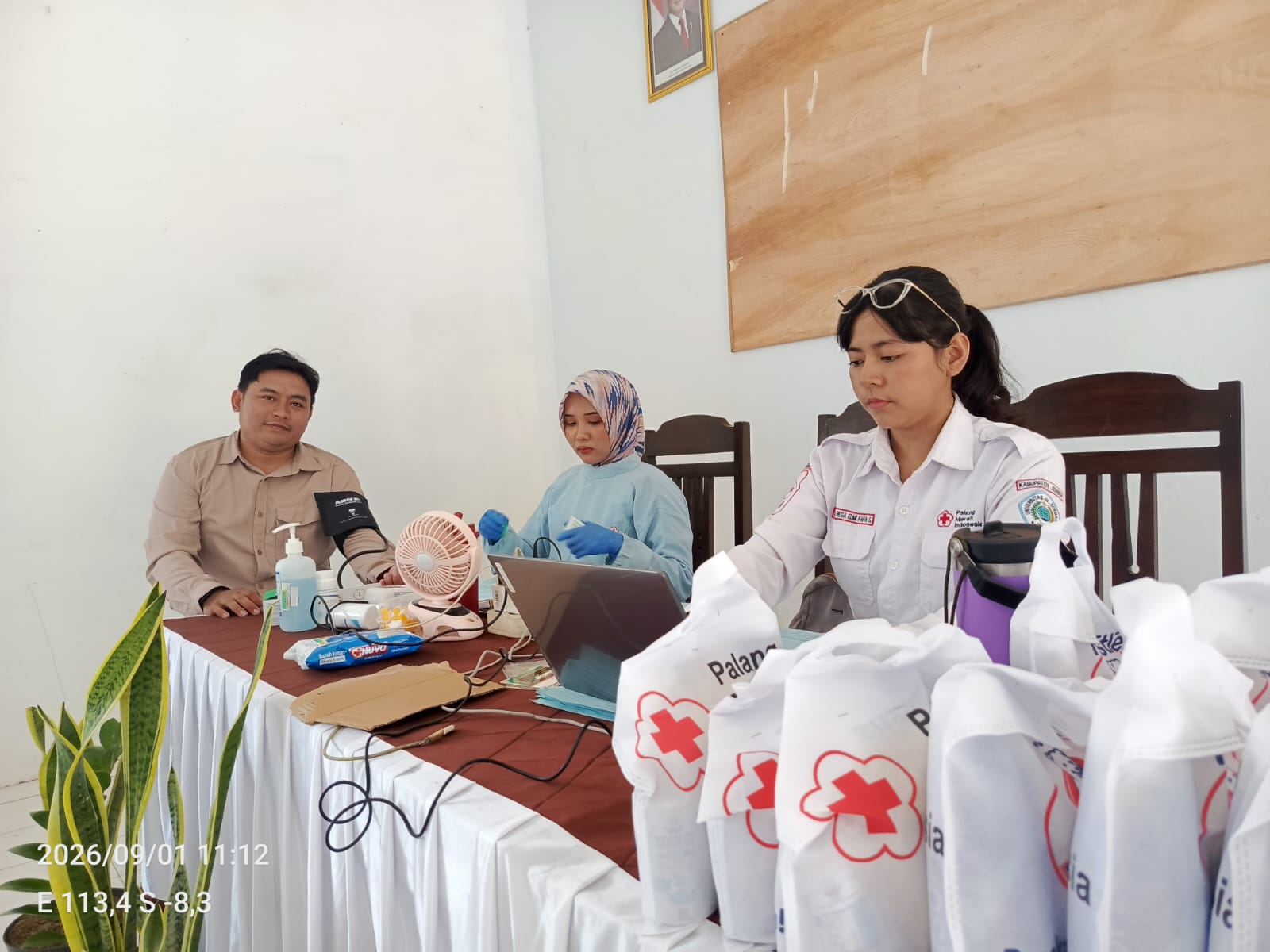 pmi-apresiasi-antusiasme-warga-kencong-54-kantong-darah-berhasil-dikumpulkan-20260902