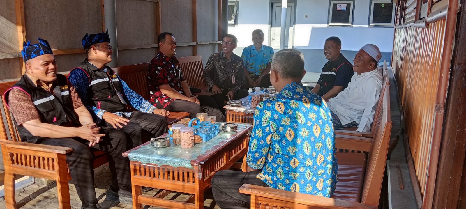 satpol-pp-jember-turun-langsung-ke-desa-garahan-hadir-bersama-puskesmas-silo-melalui-program-home-care-20260904