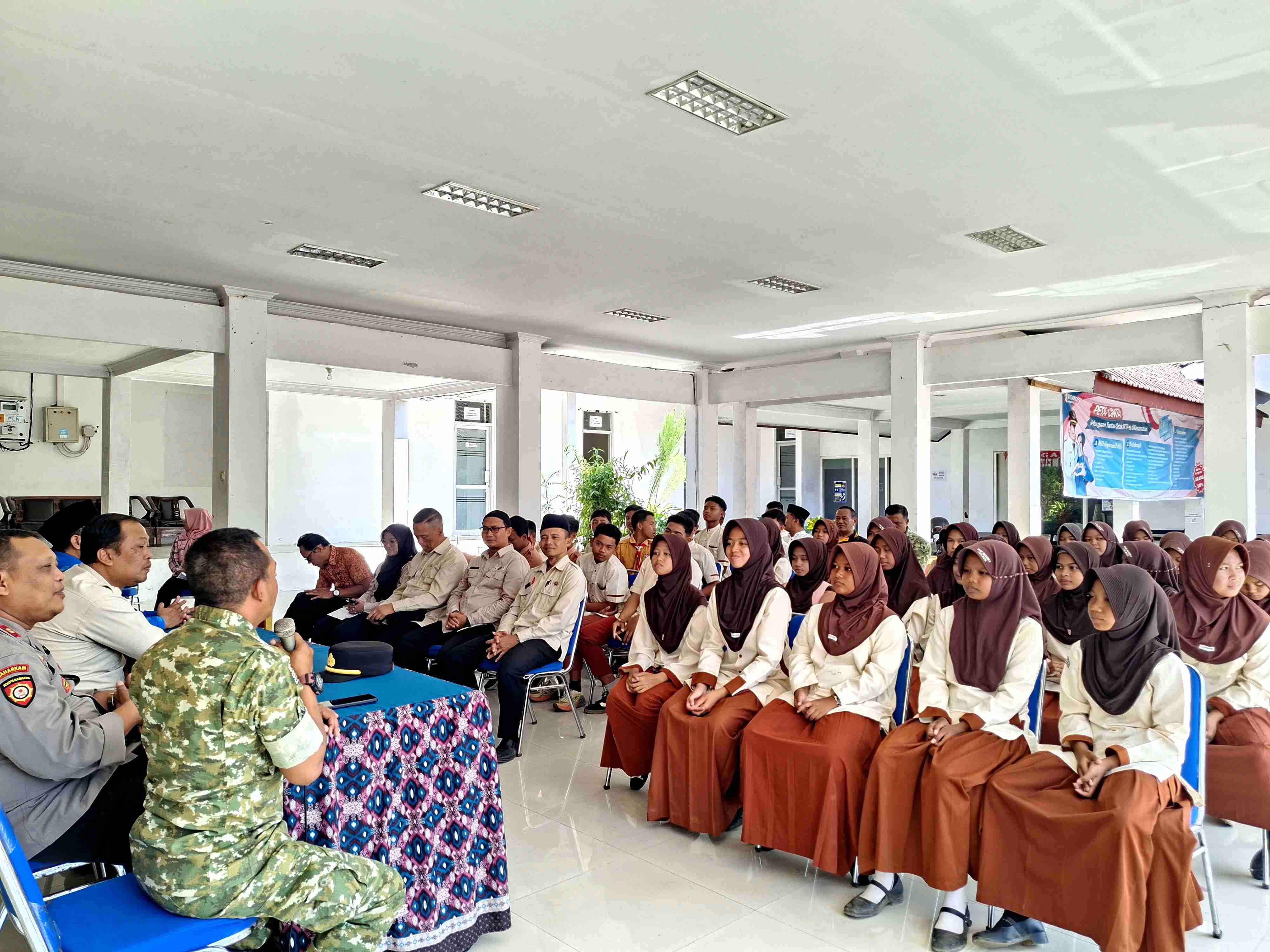 panitia-hut-ke-81-ri-dan-paskibra-kecamatan-jelbuk-resmi-dibubarkan-20260904