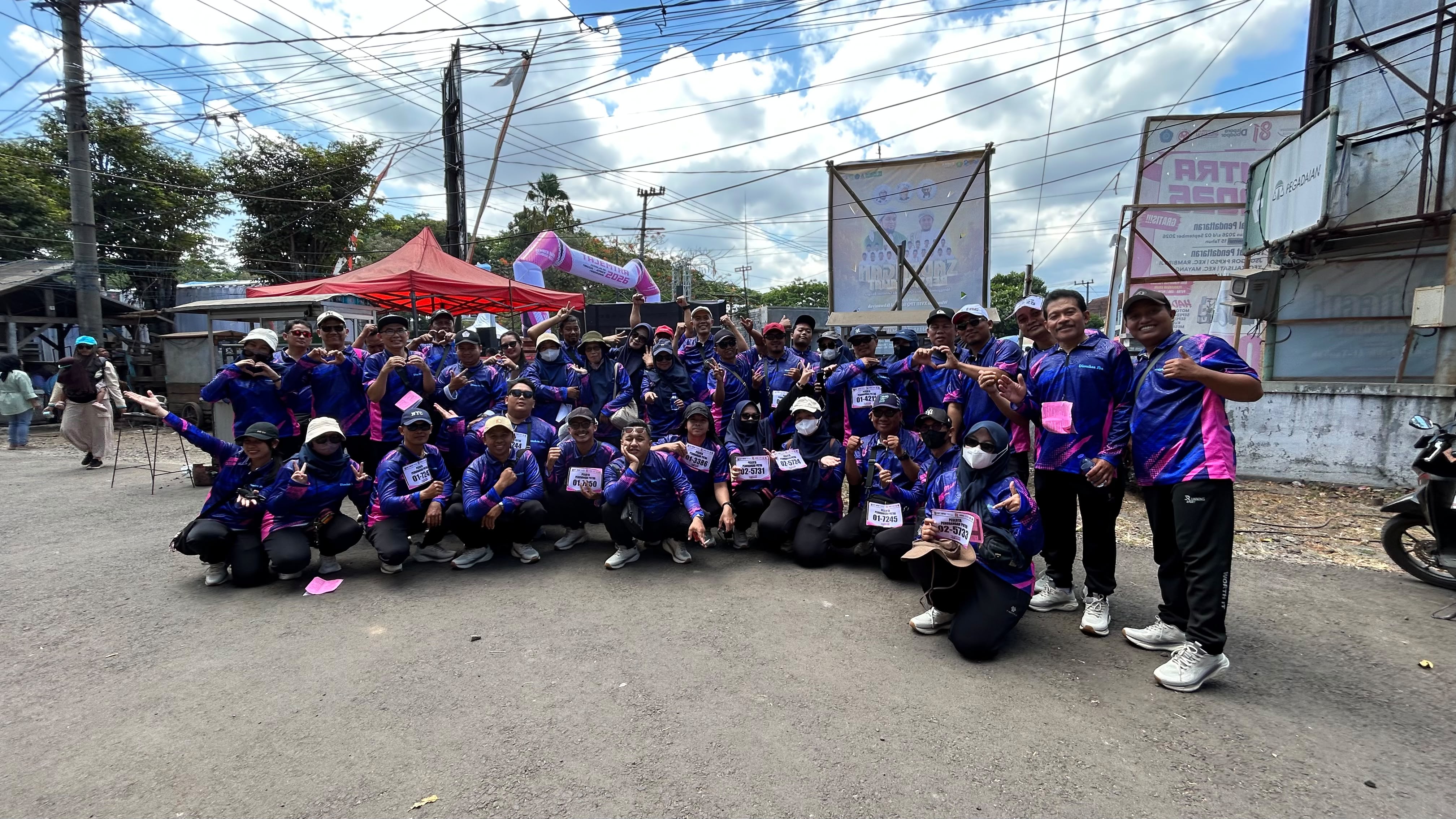 disnaker-jember-turun-ke-jalan-ikut-meriahkan-gerak-jalan-tradisional-tajemtra-2026-20260906