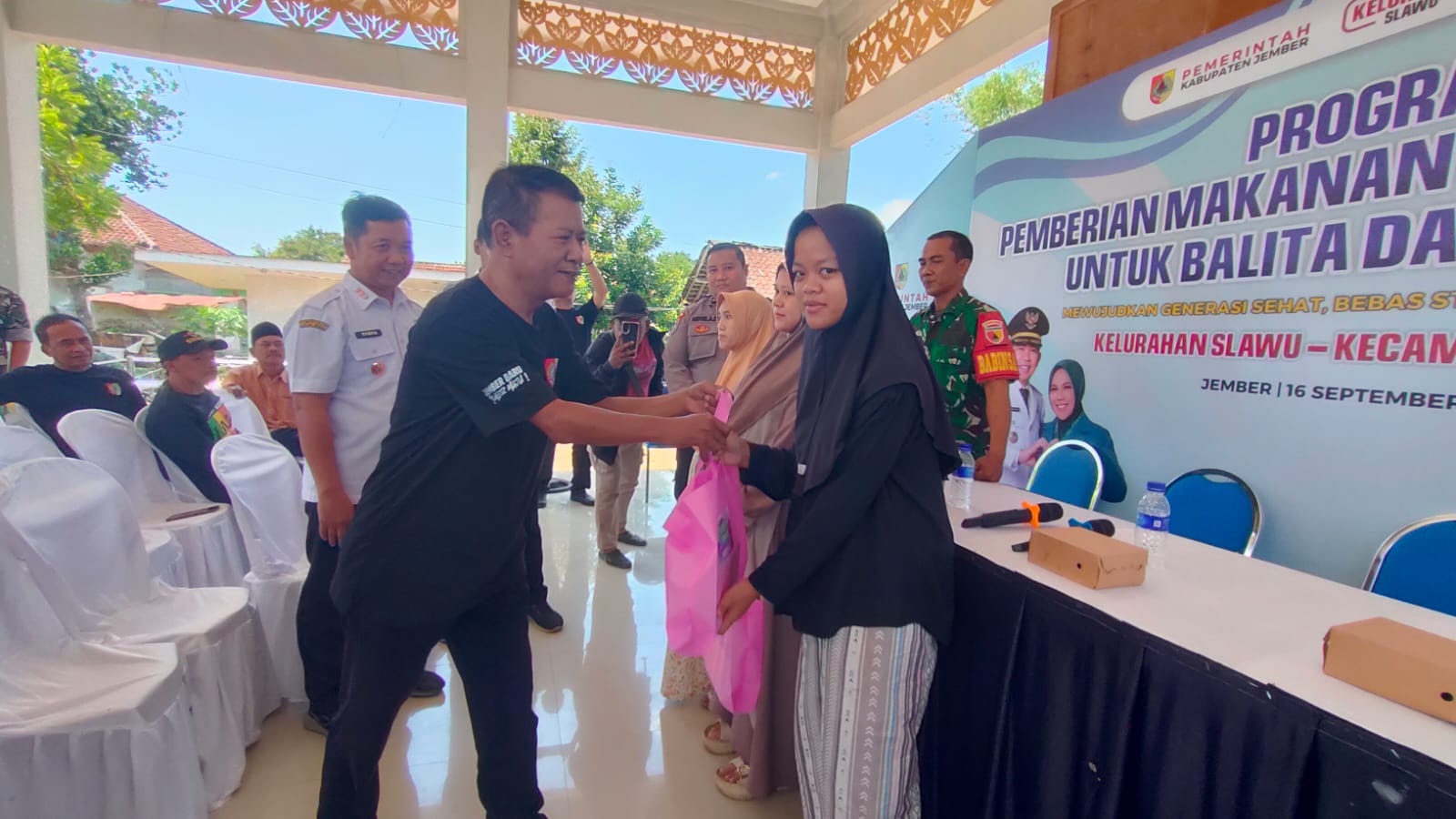 pmt-untuk-balita-dan-ibu-hamil-di-slawu-ikhtiar-cegah-stunting-sejak-dini-20260916