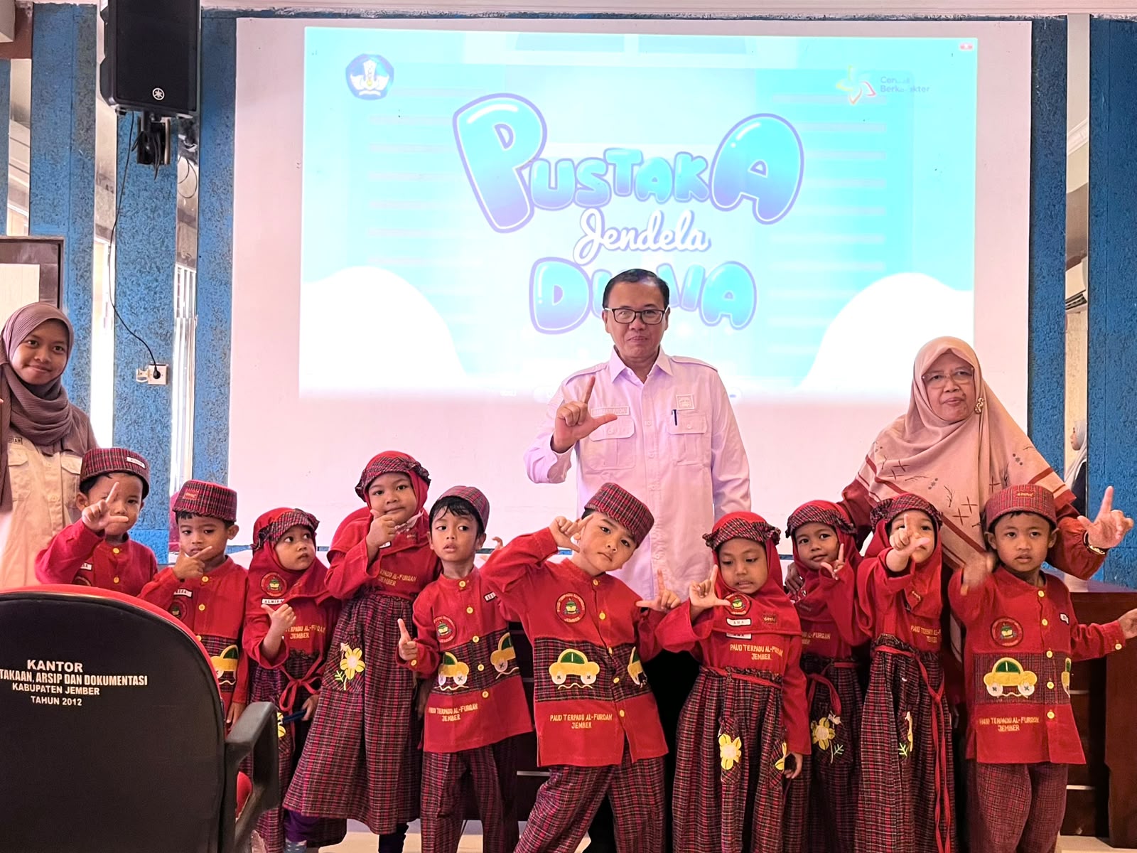 kunjungan-tk-al-furqan-kenalkan-dunia-perpustakaan-kepada-anak-sejak-dini-20260916