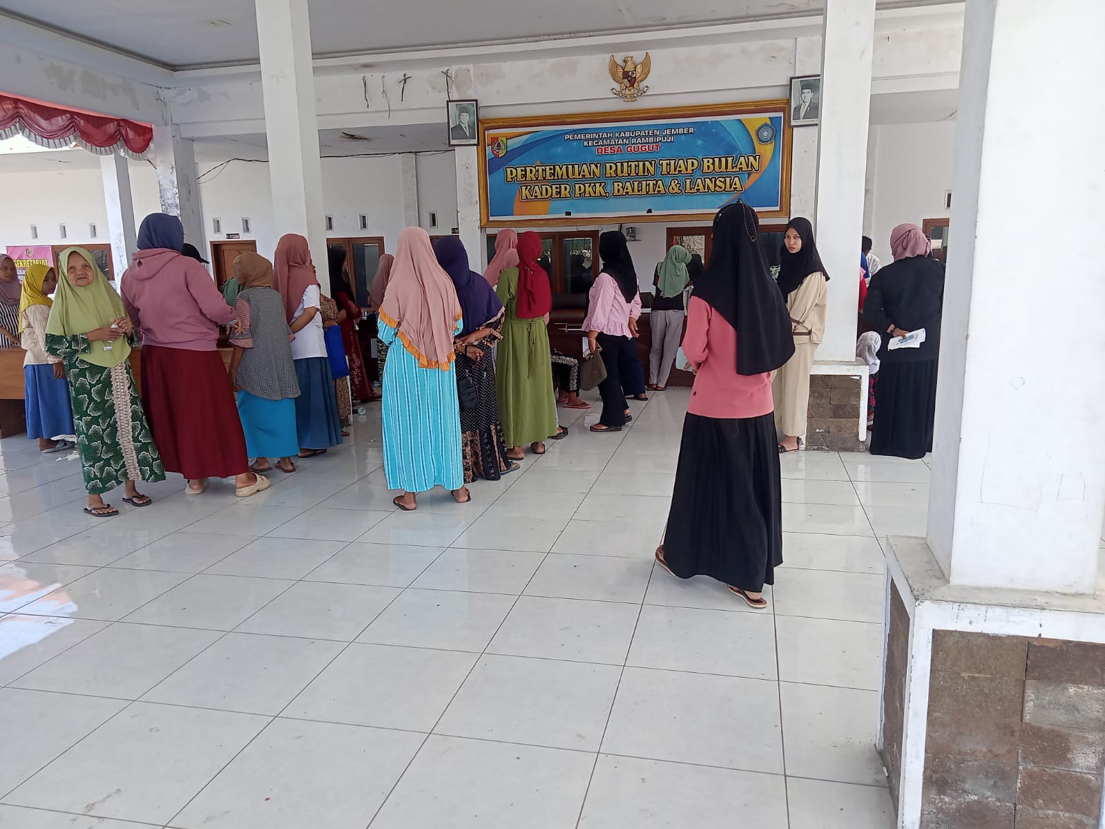 penyaluran-bantuan-pangan-di-gugut-berjalan-tertib-1128-kpm-terima-30-kilogram-beras-20260917