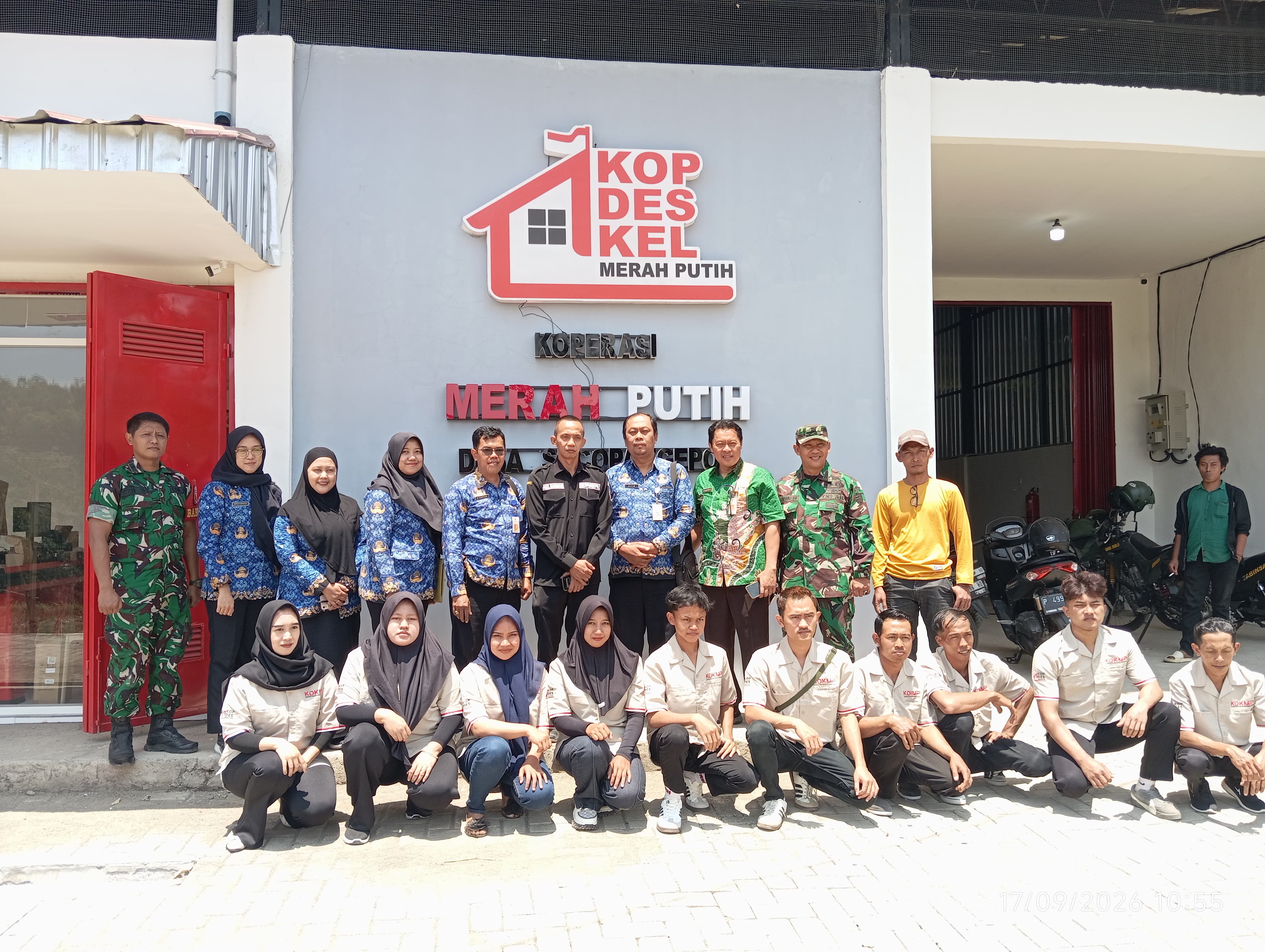 monitoring-kopdes-sucopangepok-pemerintah-pastikan-sarana-lengkap-dan-siap-beroperasi-20260919