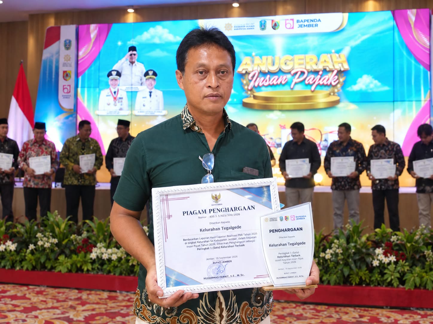 sabet-penghargaan-kelurahan-terbaik-insan-pajak-2026-kelurahan-sumbersari-catat-capaian-pbb-tertinggi-20260920