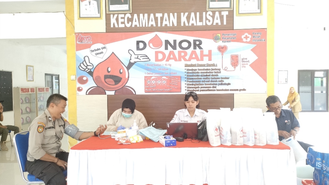 donor-darah-di-pendopo-kecamatan-kalisat-kumpulkan-47-kantong-darah-20260922