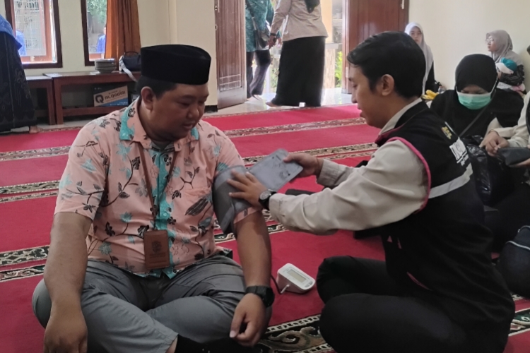 home-care-sumbersari-sasar-tokoh-agama-para-pengurus-ppm-syafiur-rohman-jalani-pemeriksaan-kesehatan-20260926