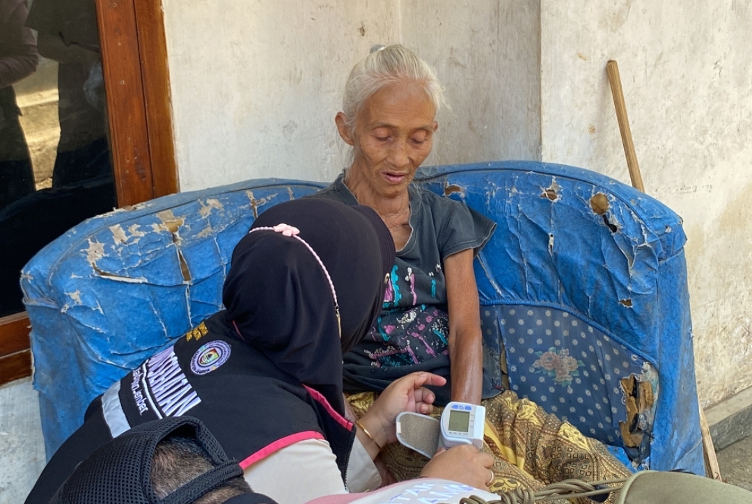 di-usia-senja-surami-mendapat-perhatian-kesehatan-dari-tim-homecare-20260926