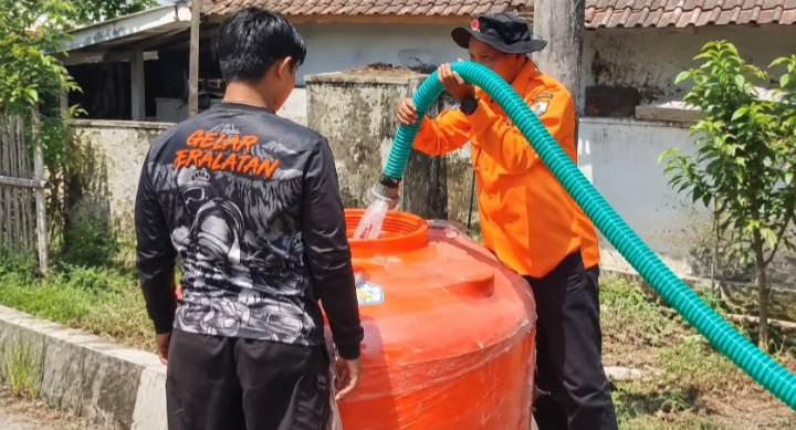kekeringan-melanda-curahmalang-jember-40-kk-kesulitan-air-bersih-20260927