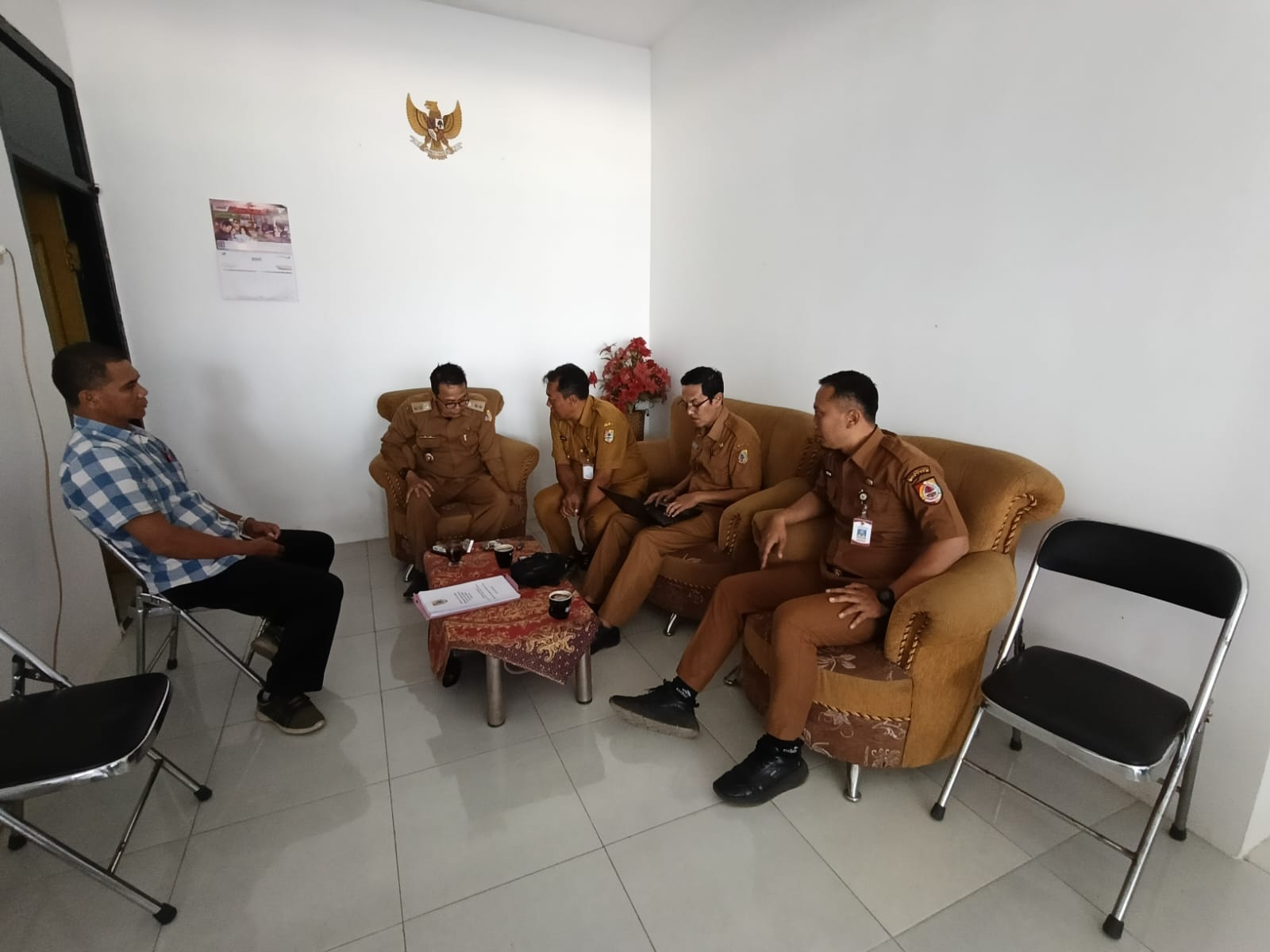 kejar-target-pad-2026-pemerintah-kecamatan-ajung-gelar-monev-pbb-p2-di-desa-klompangan-20260929