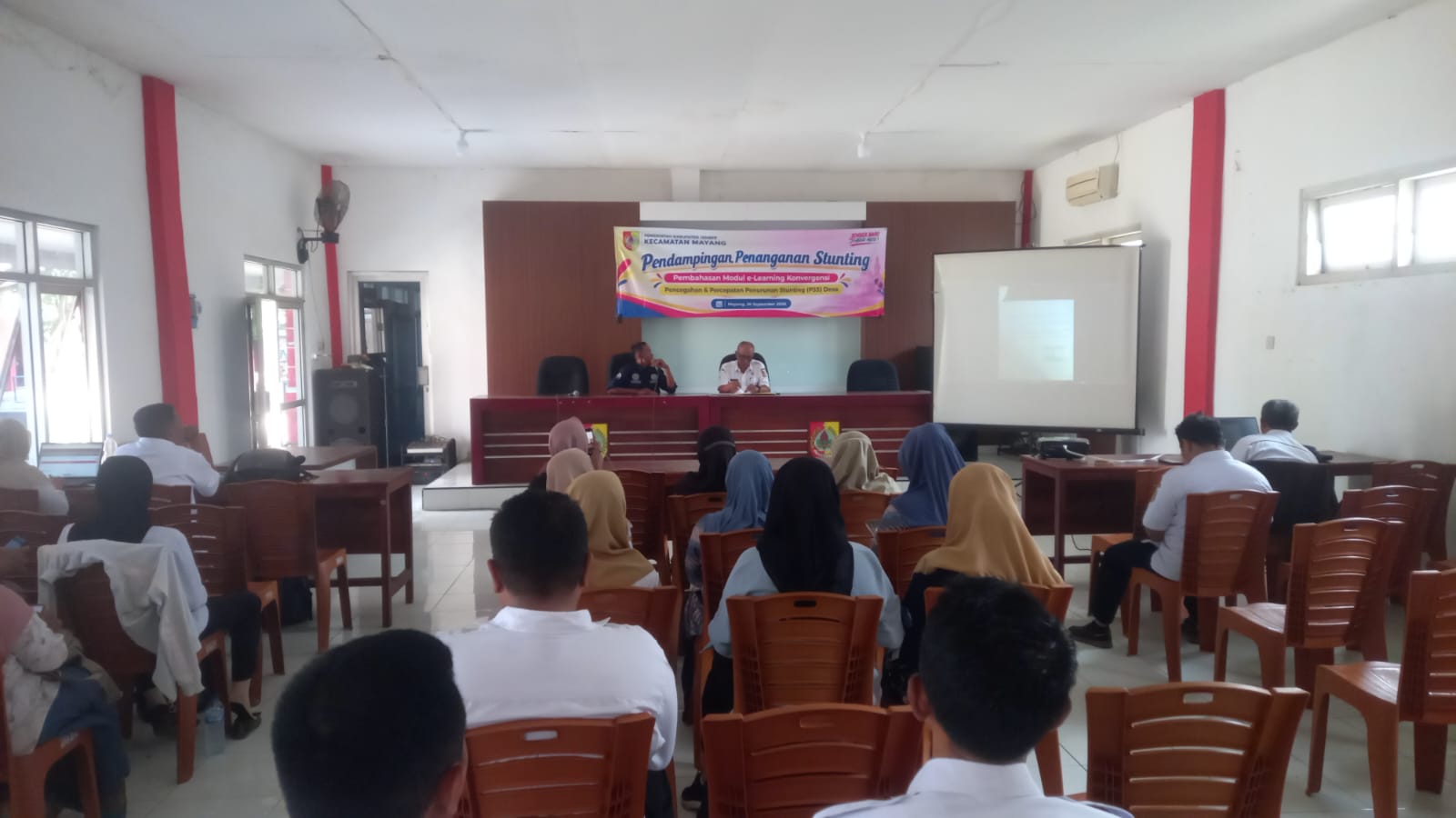 percepat-konvergensi-p3s-desa-kecamatan-mayang-gelar-pembahasan-modul-e-learning-20261001
