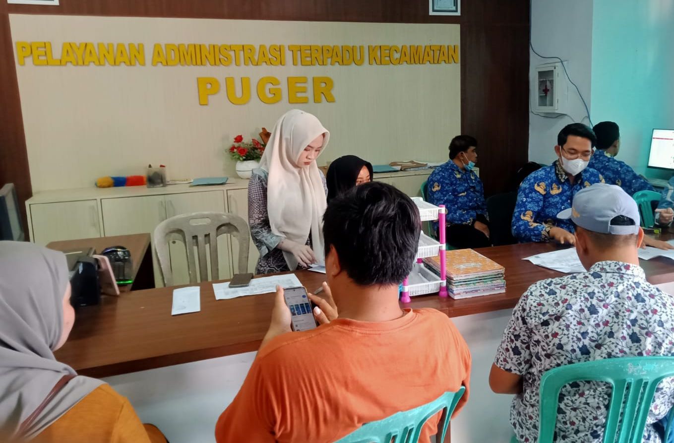 hari-kesaktian-pancasila-adminduk-kecamatan-puger-pastikan-tak-ada-warga-terlewat-20261001